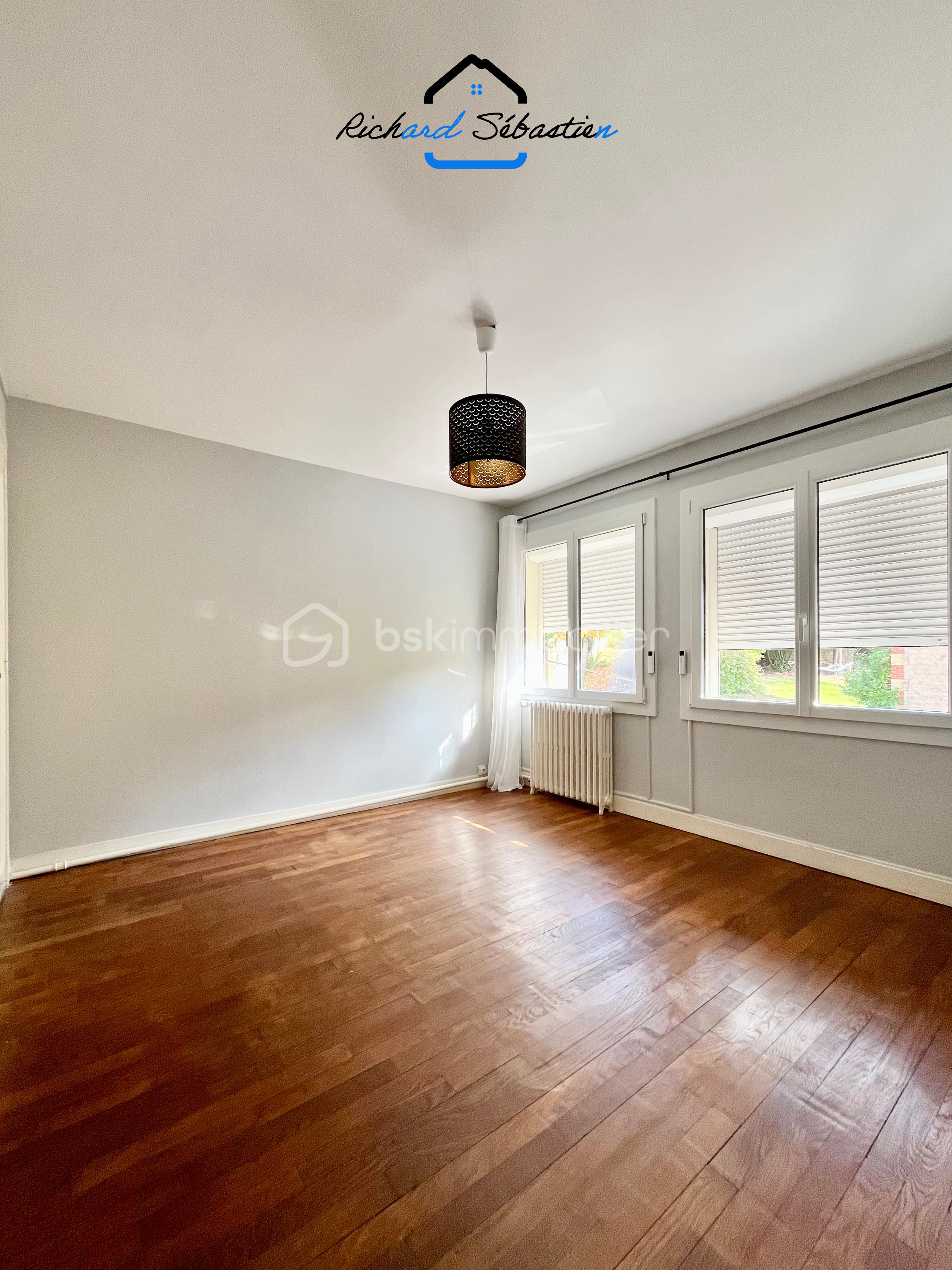 Immeuble mixte de 250 m² - IMG_9909.png