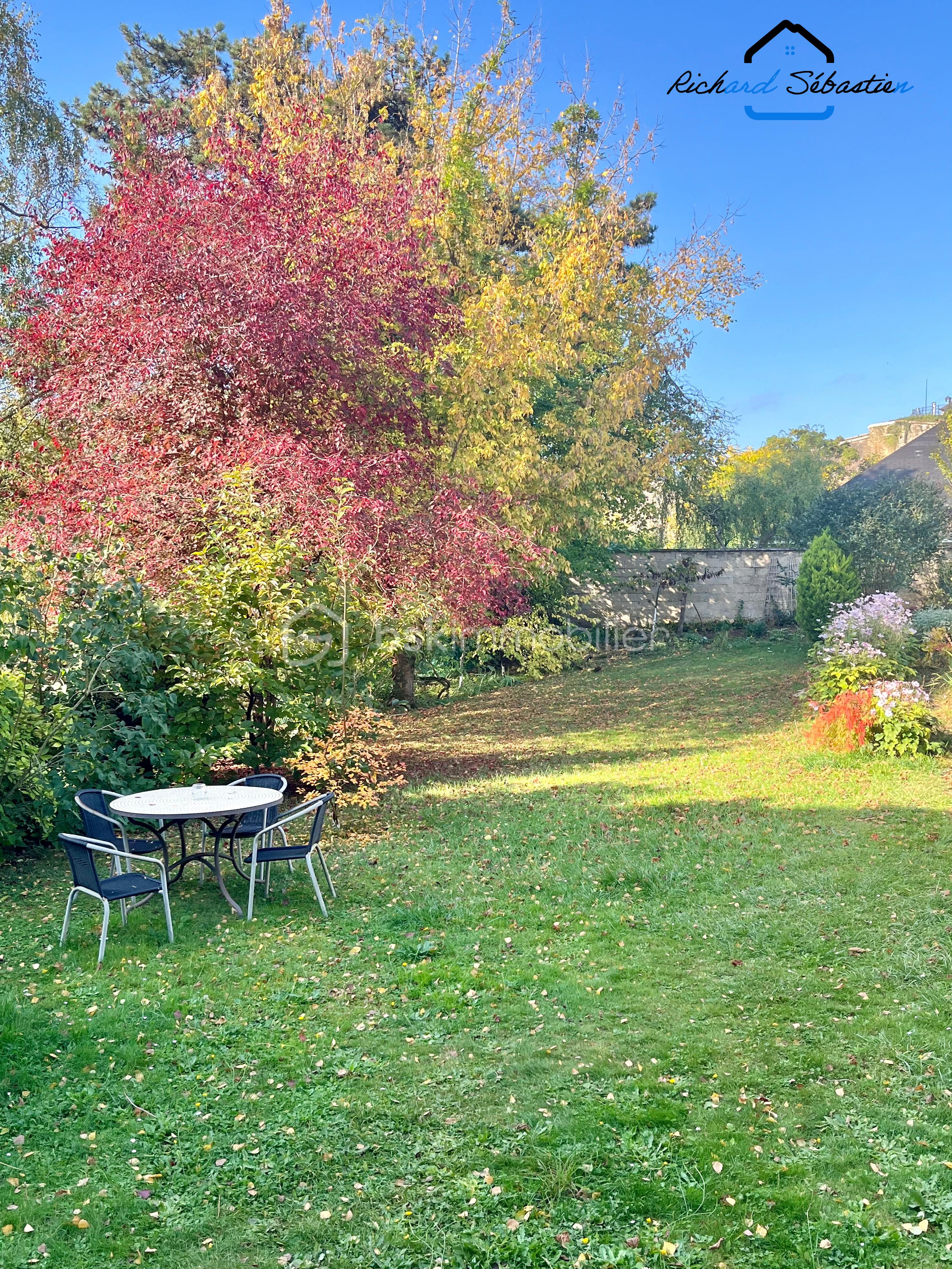 Immeuble mixte de 250 m² - IMG_9891.png