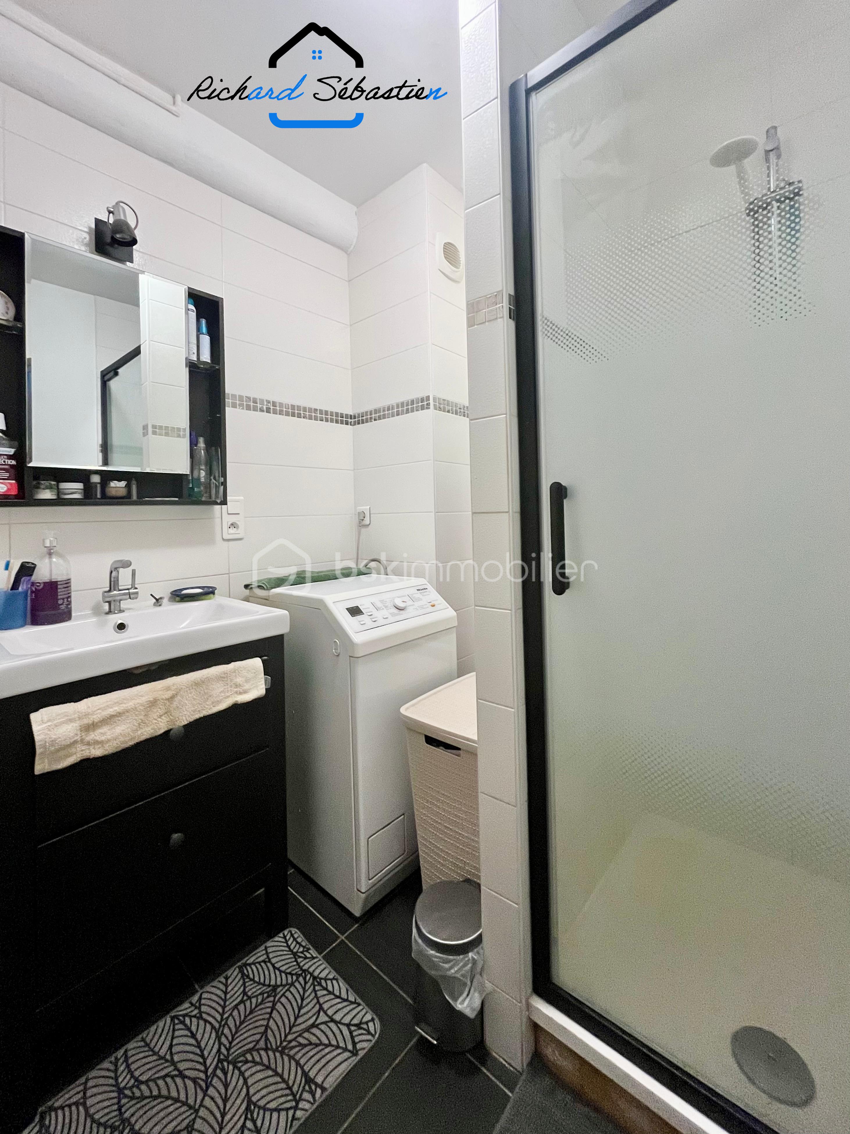 Immeuble mixte de 250 m² - IMG_9868.png