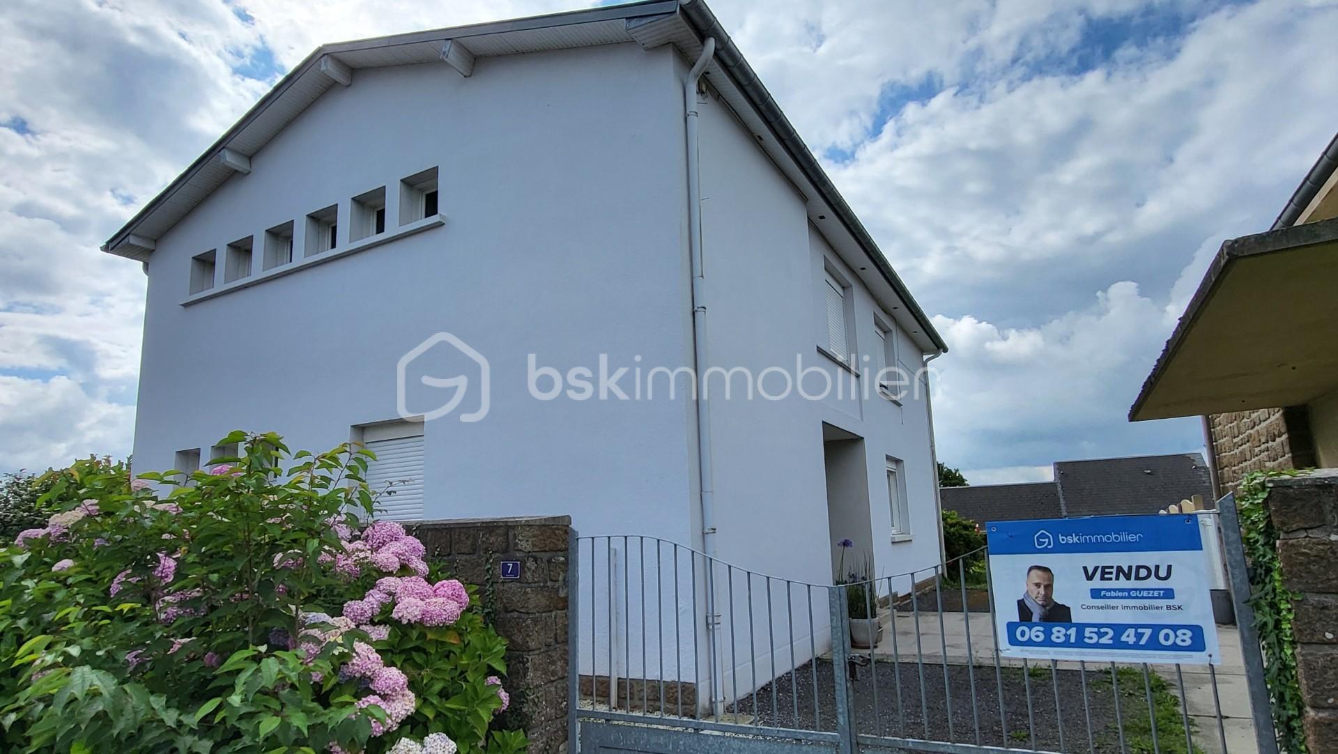 Immeuble de 202 m² - 7 rue des Ecoles VENDU.jpg