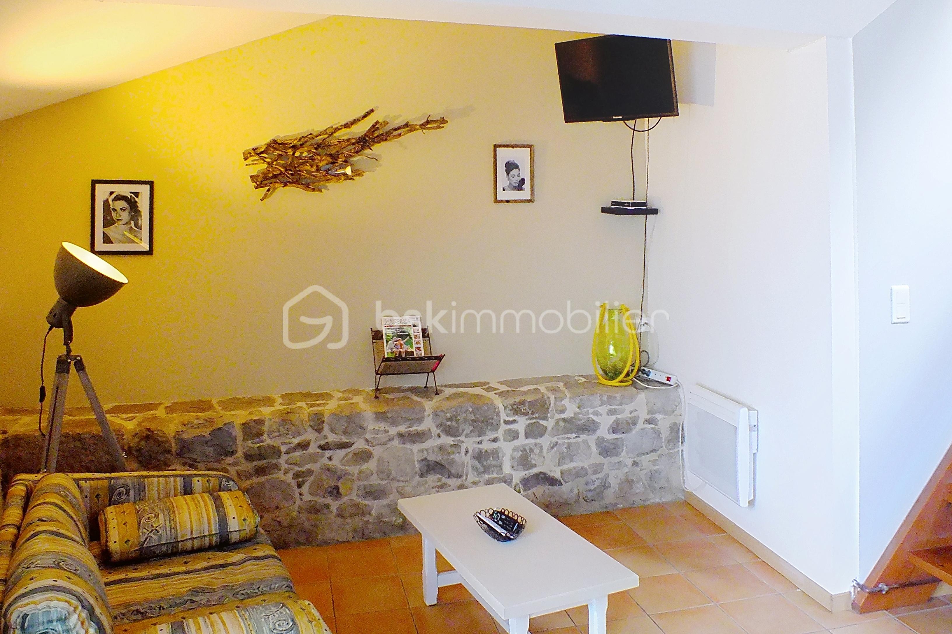 Maison de village de 45 m² - jayet_00004.jpg