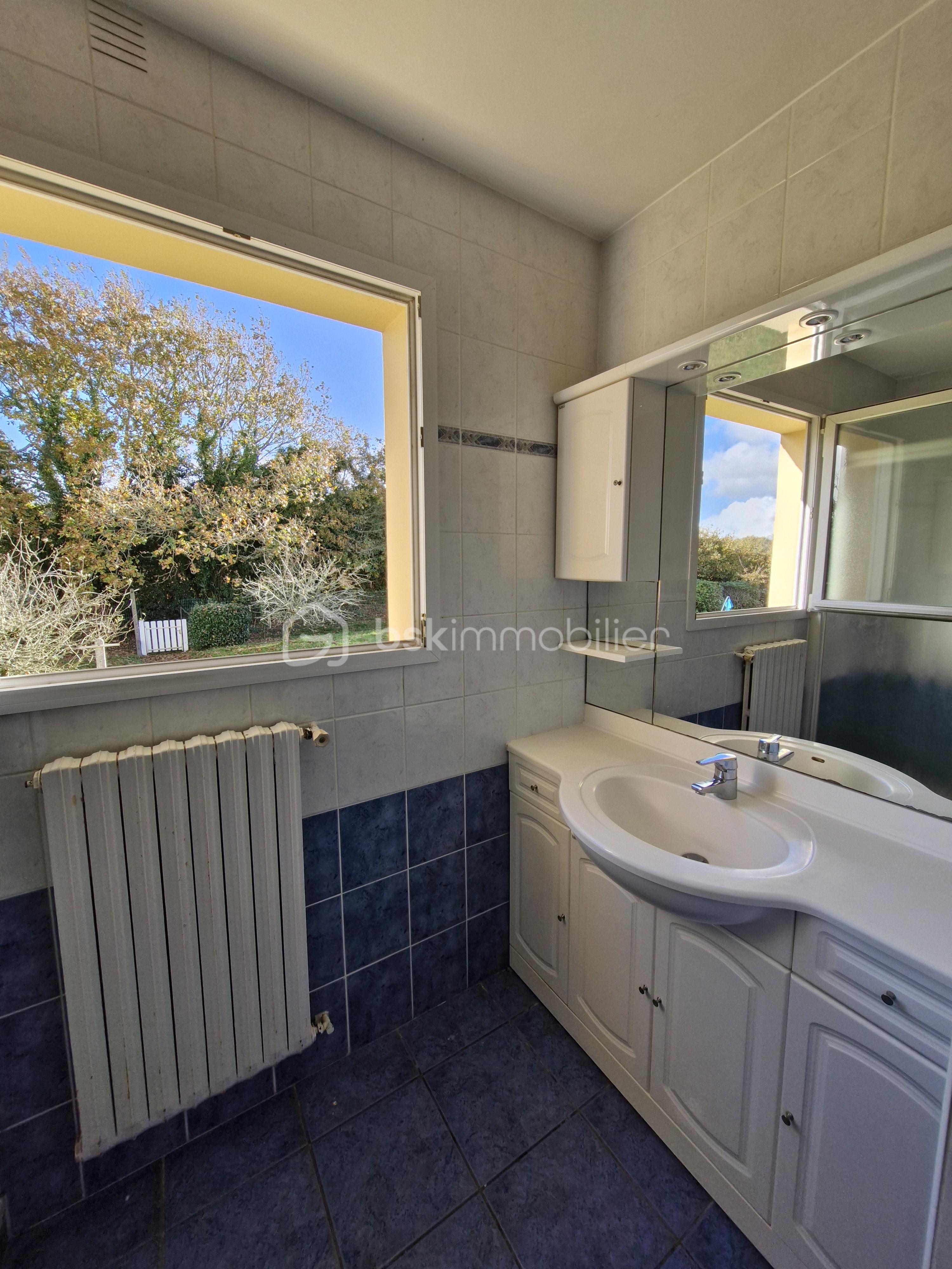 Maison de 132 m² - sdb 2.jpg