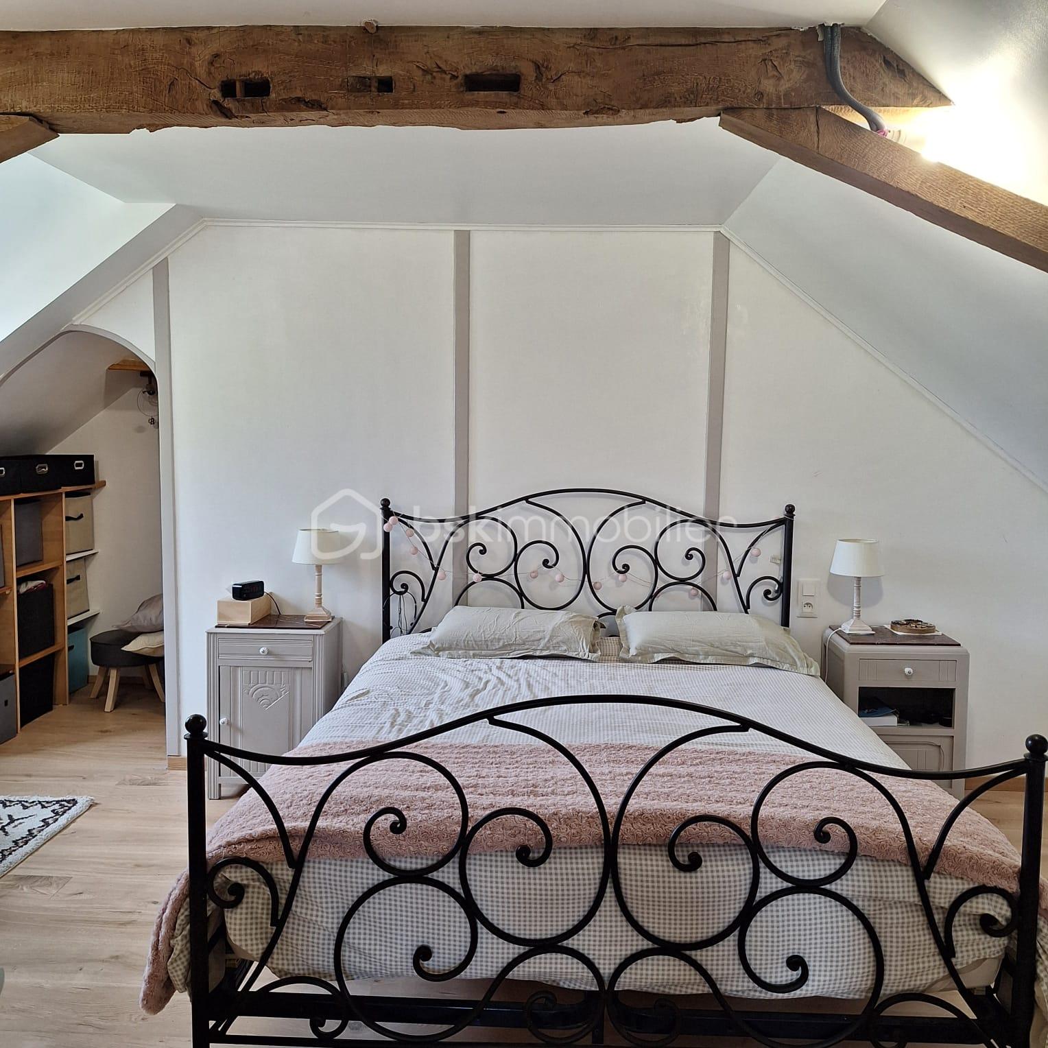 Maison en pierre de 170 m² - a55ae440-6c9e-475b-8661-088b7e7ca5f7.jpeg