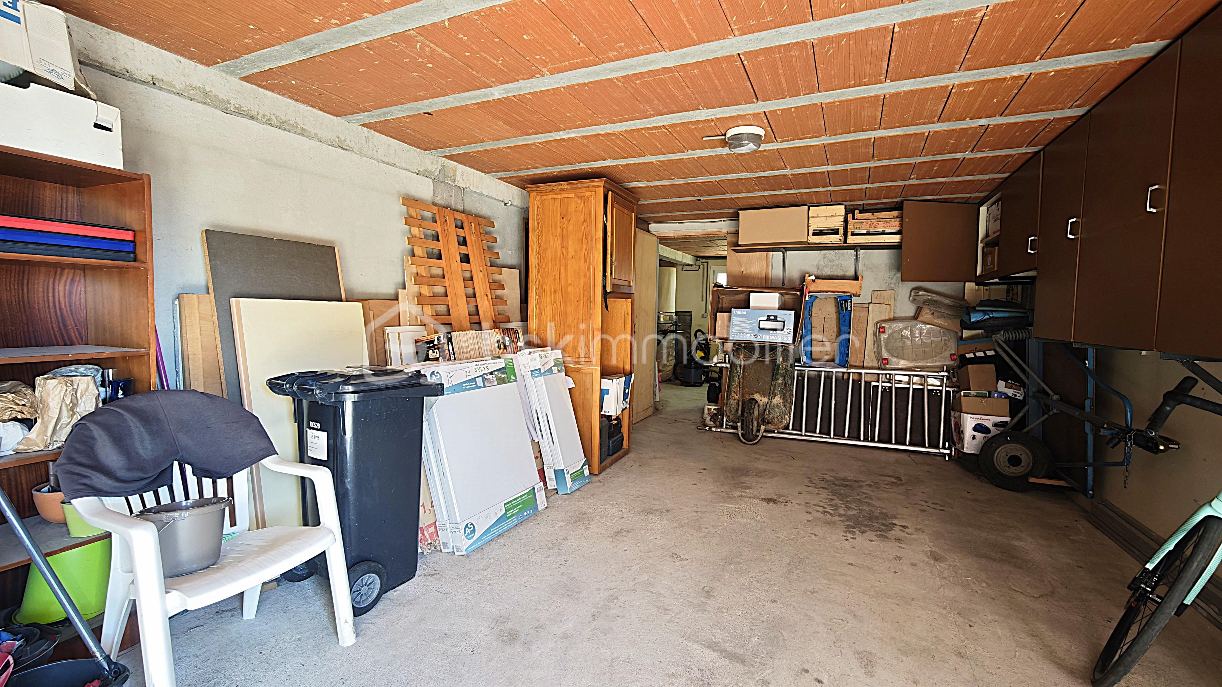 Maison de 92 m² - lemesle_maison_garidech_t4_sousol.jpg