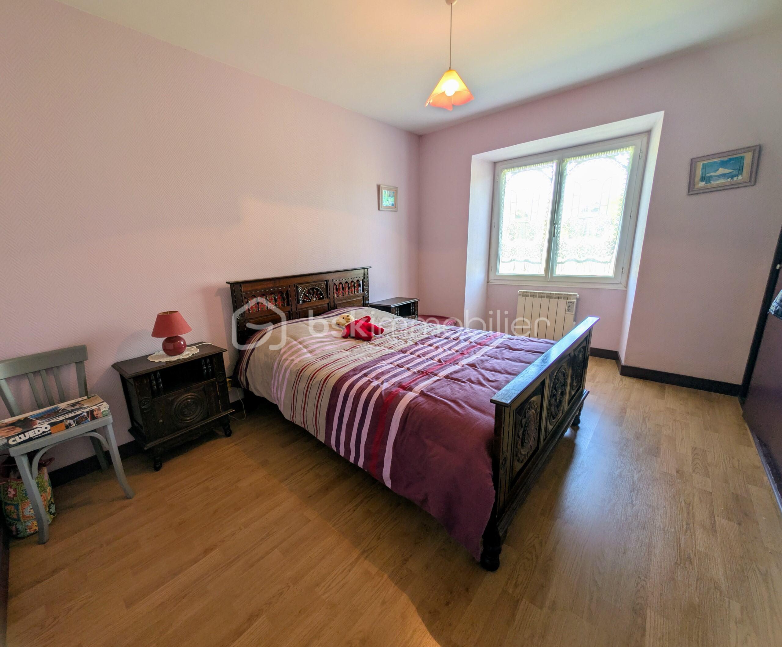 Maison de 145 m² - 0e6905b2-b1bc-49f6-bf9c-28c3148cfbc2.jpg