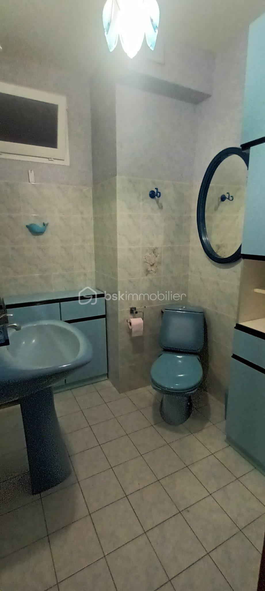 Maison traditionnelle de 125,72 m² - IMG-20251108-WA0047.jpg