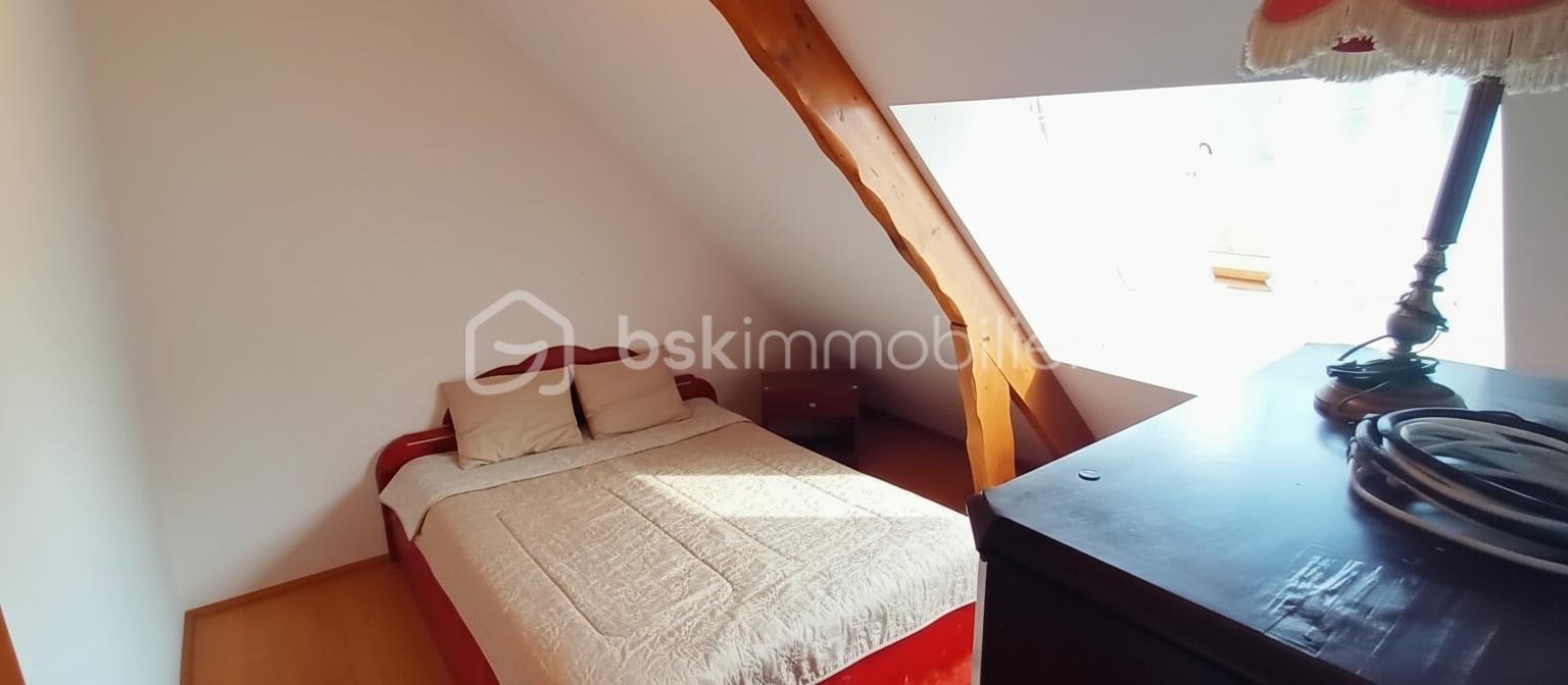 Maison traditionnelle de 125,72 m² - chambre 70 modifiée.png