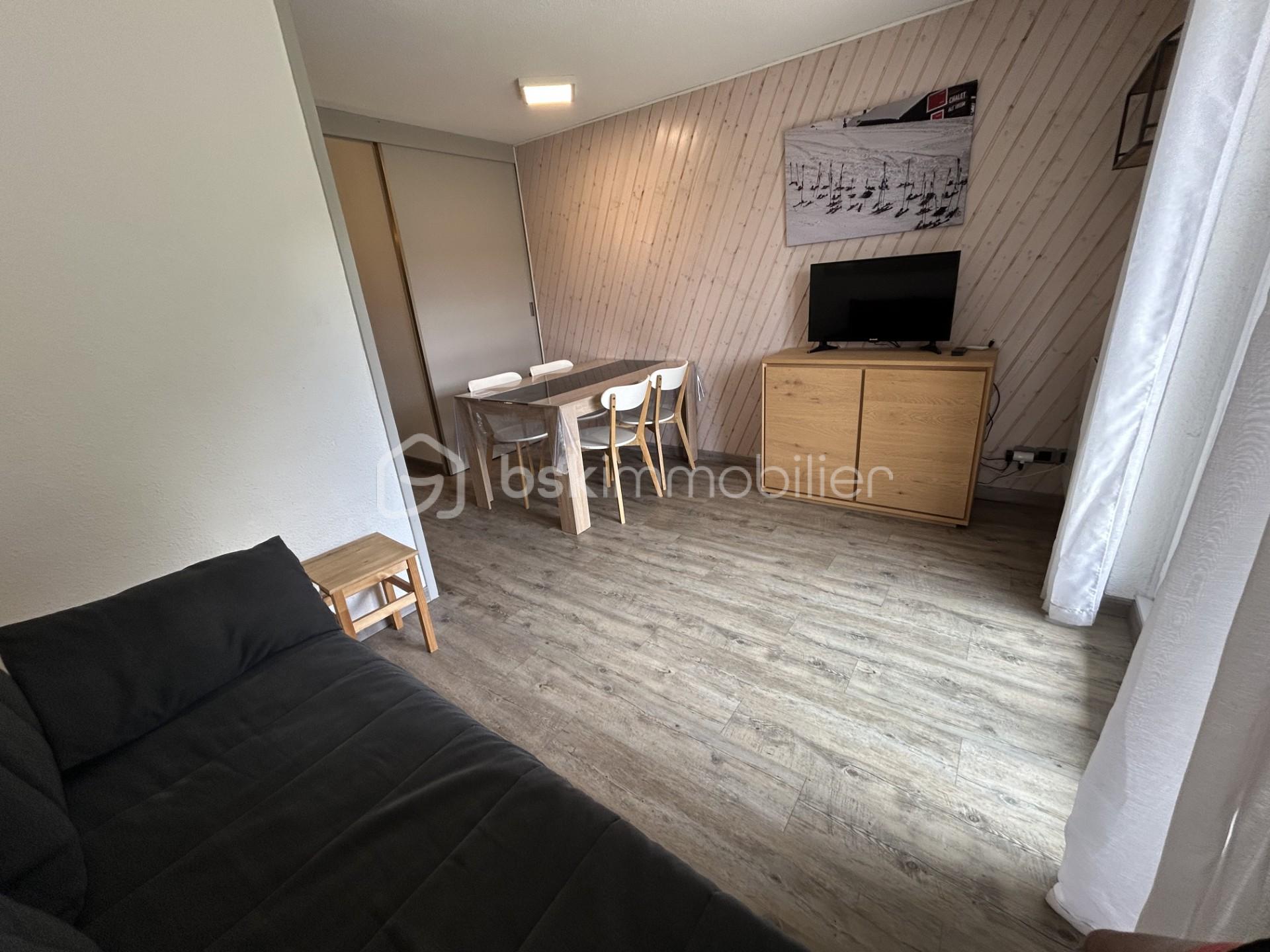 Appartement de 24,63 m² - SALON 5.jpg