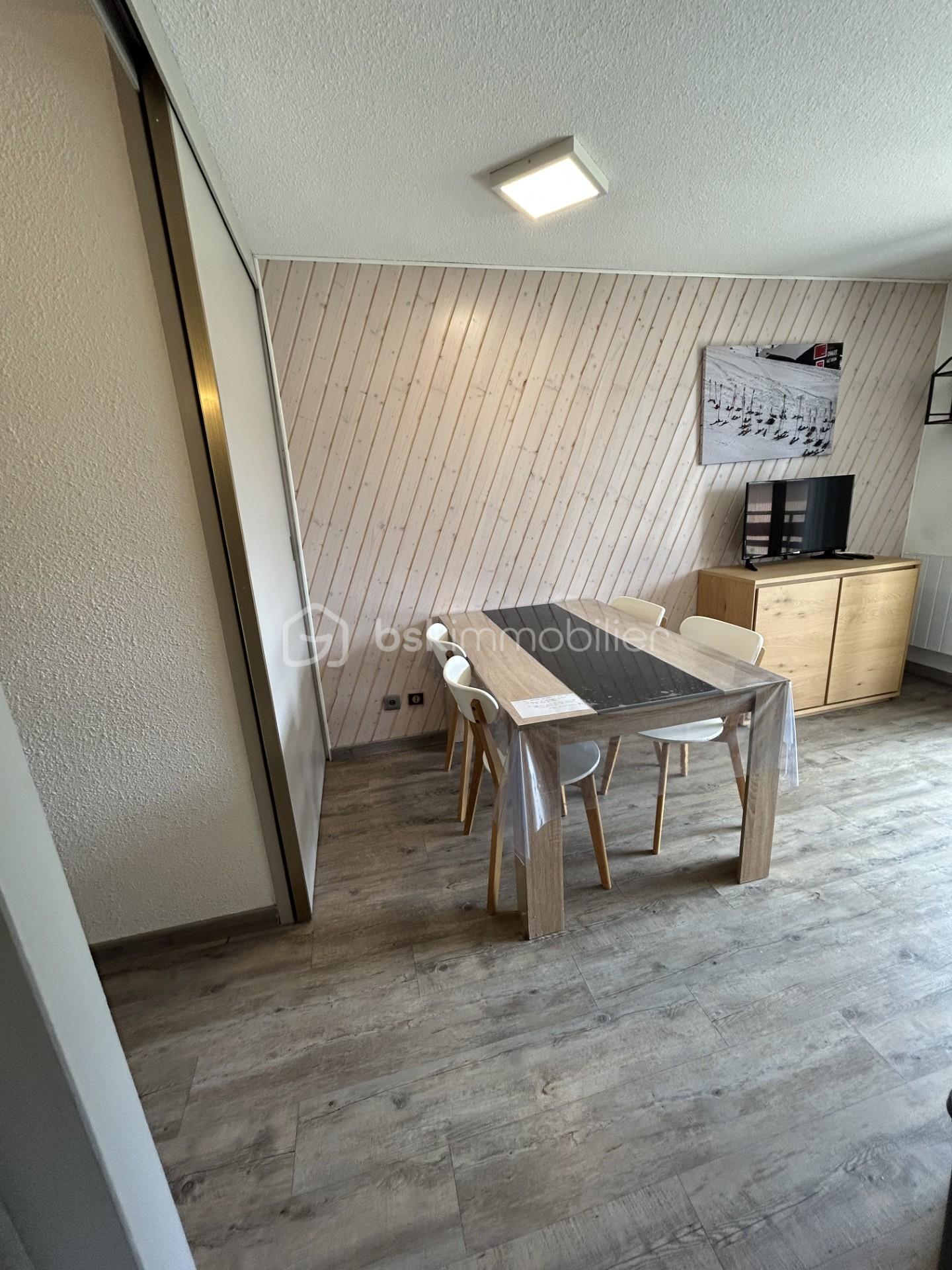 Appartement de 24,63 m² - SALON 3.jpg
