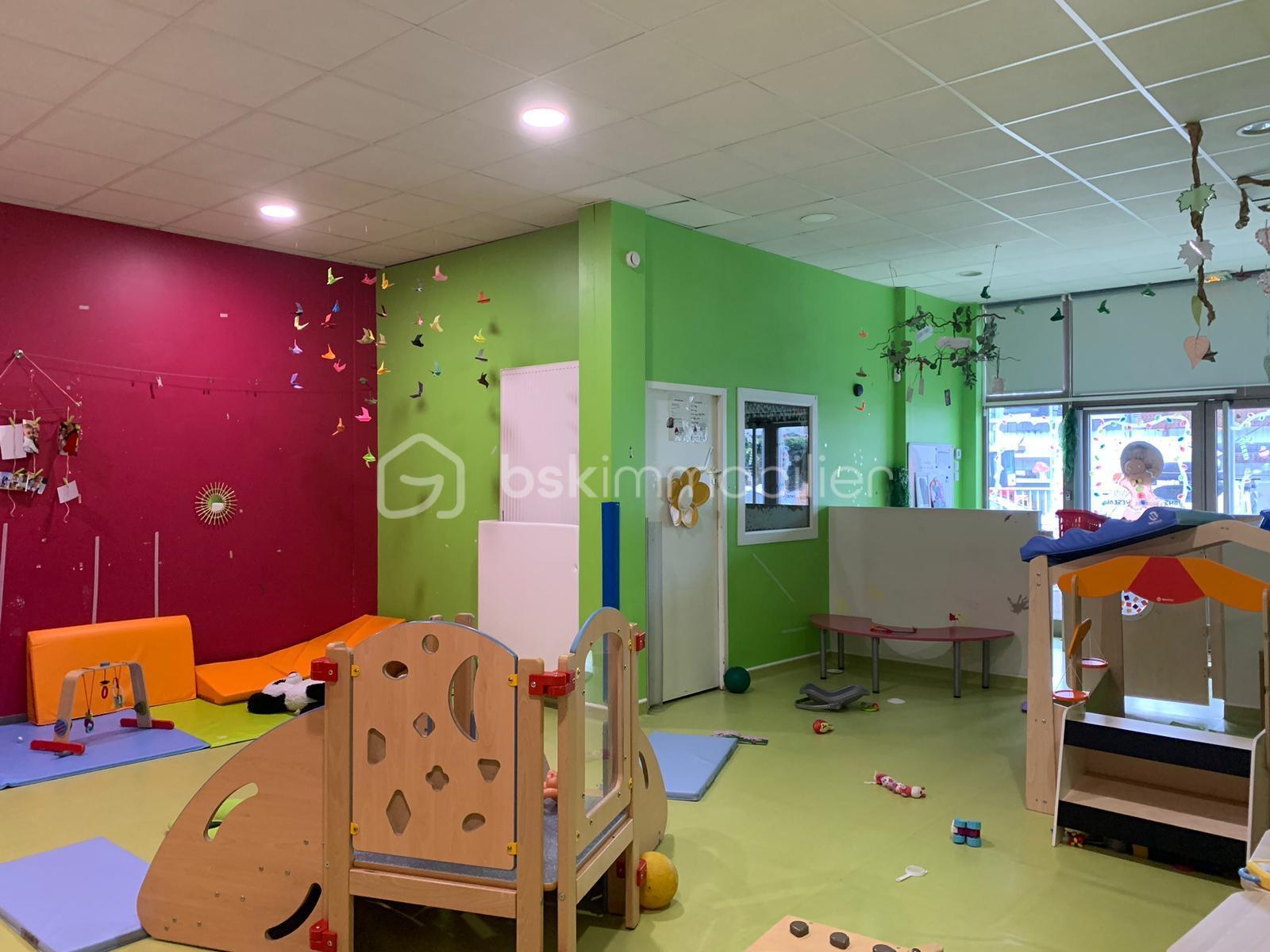 Local commercial de 210 m² - 42c75564-a74b-4463-bbd3-c88f17c8b9bd.JPG