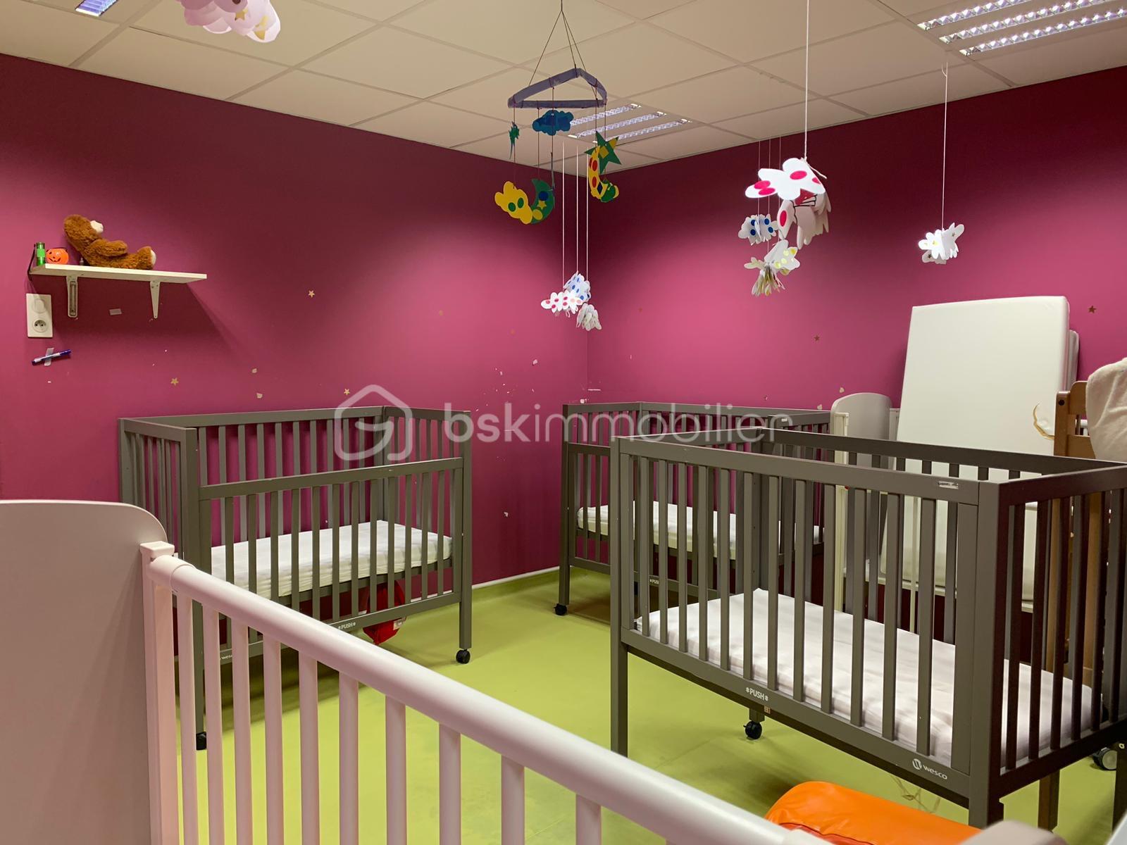 Local commercial de 210 m² - 11f68146-7ad6-4a0d-a93b-ba5ca21031dc.JPG