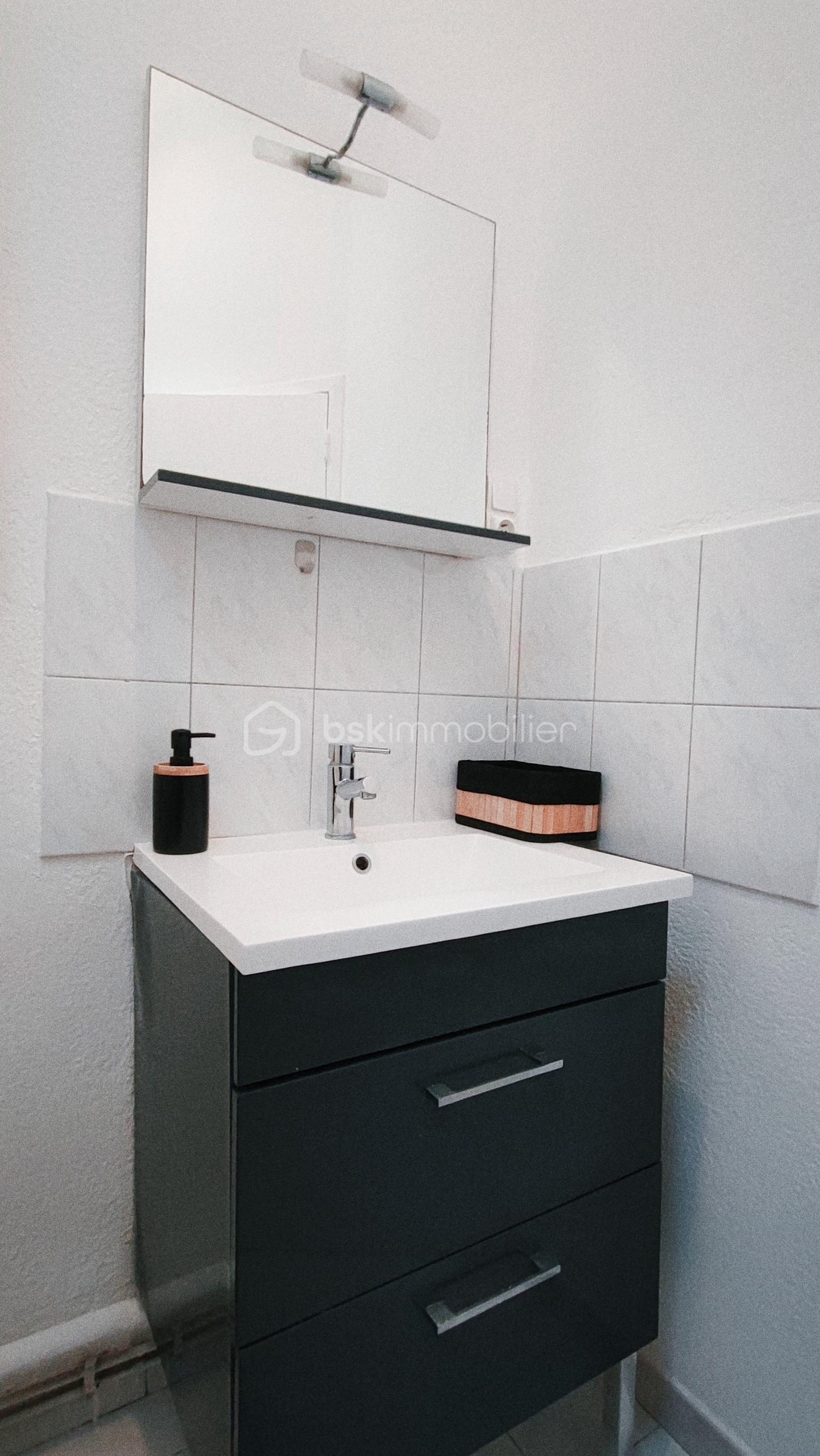 Appartement de 27 m² - Jimmy gimenez conseiller immobilier six fours la seyne toulon appartement maison2.jpg