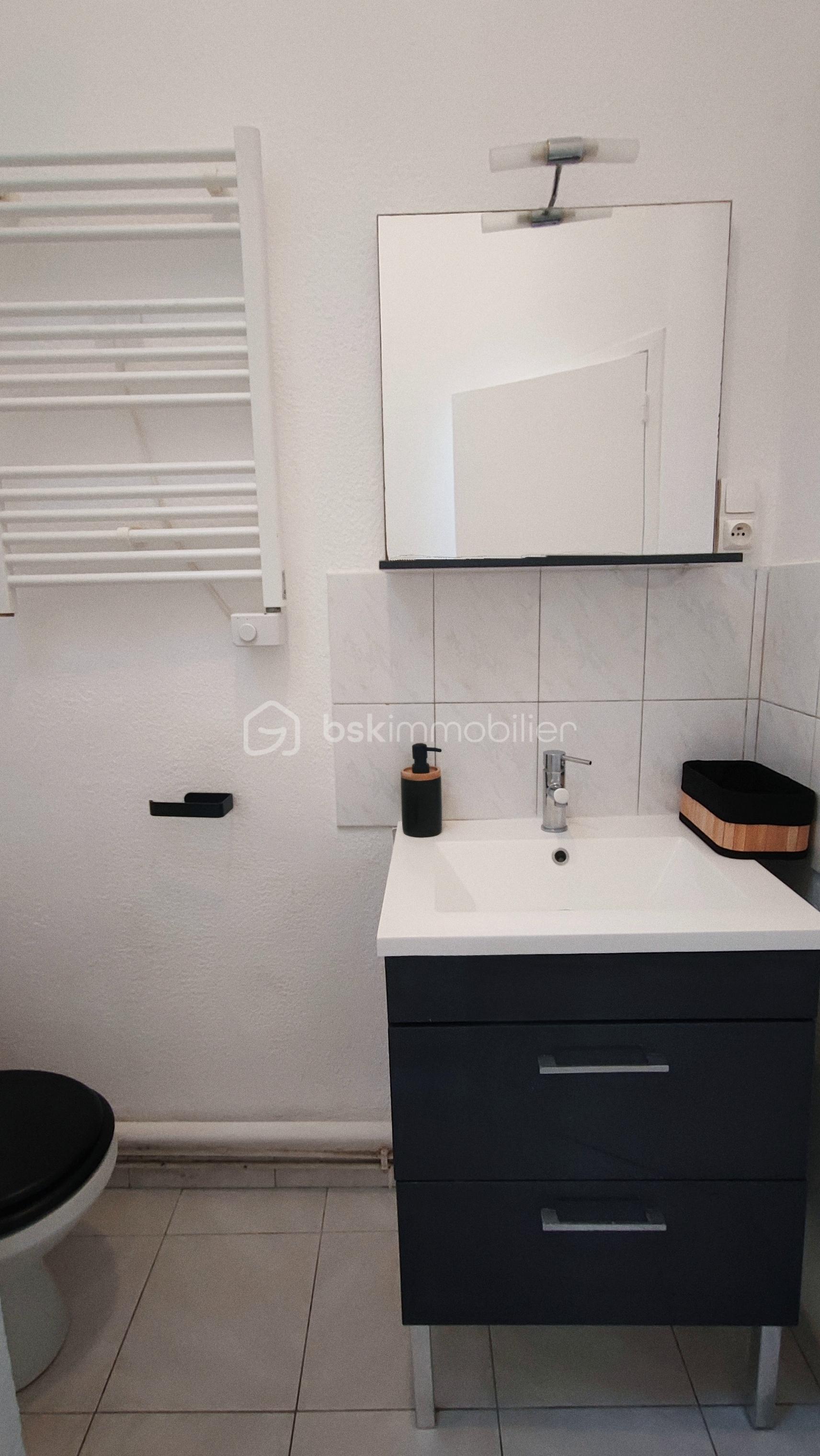Appartement de 27 m² - Jimmy gimenez conseiller immobilier six fours la seyne toulon appartement maison3.jpg