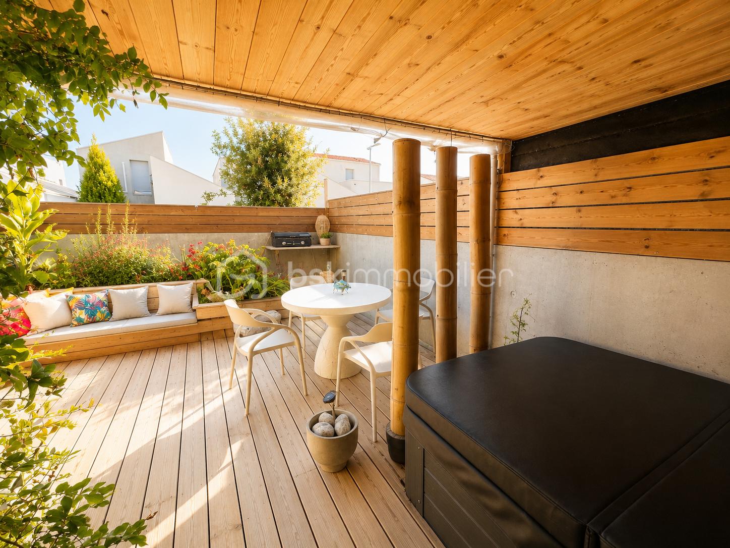 09_coin repas terrasse bsk immobilier.png