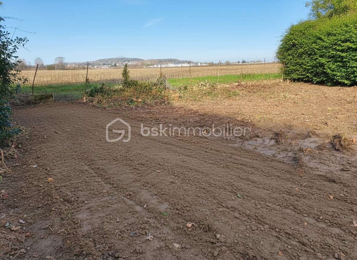 Terrain de 639 m² - photo 1.png