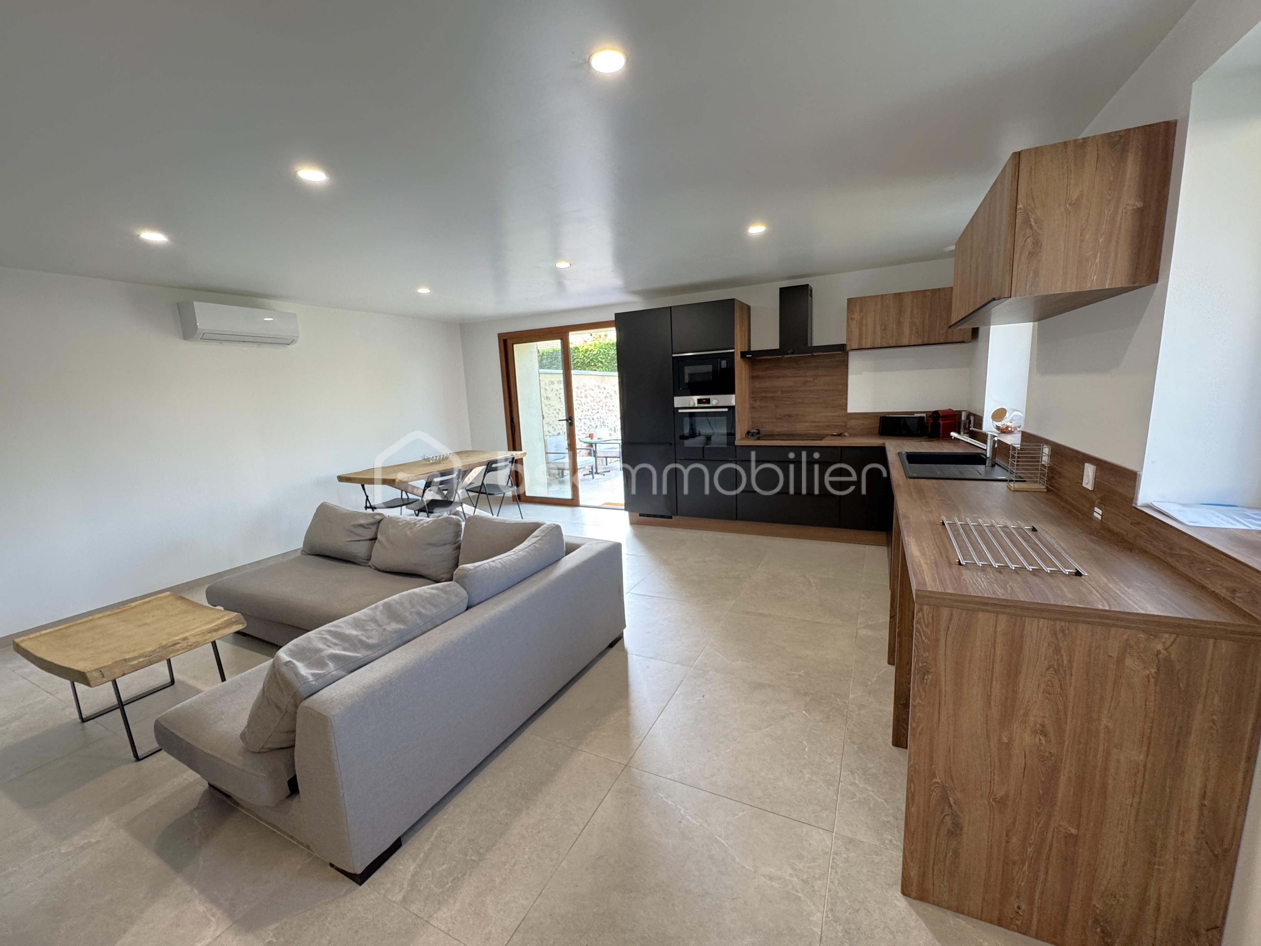 Maison de 98 m² - piece de vie bis.JPG