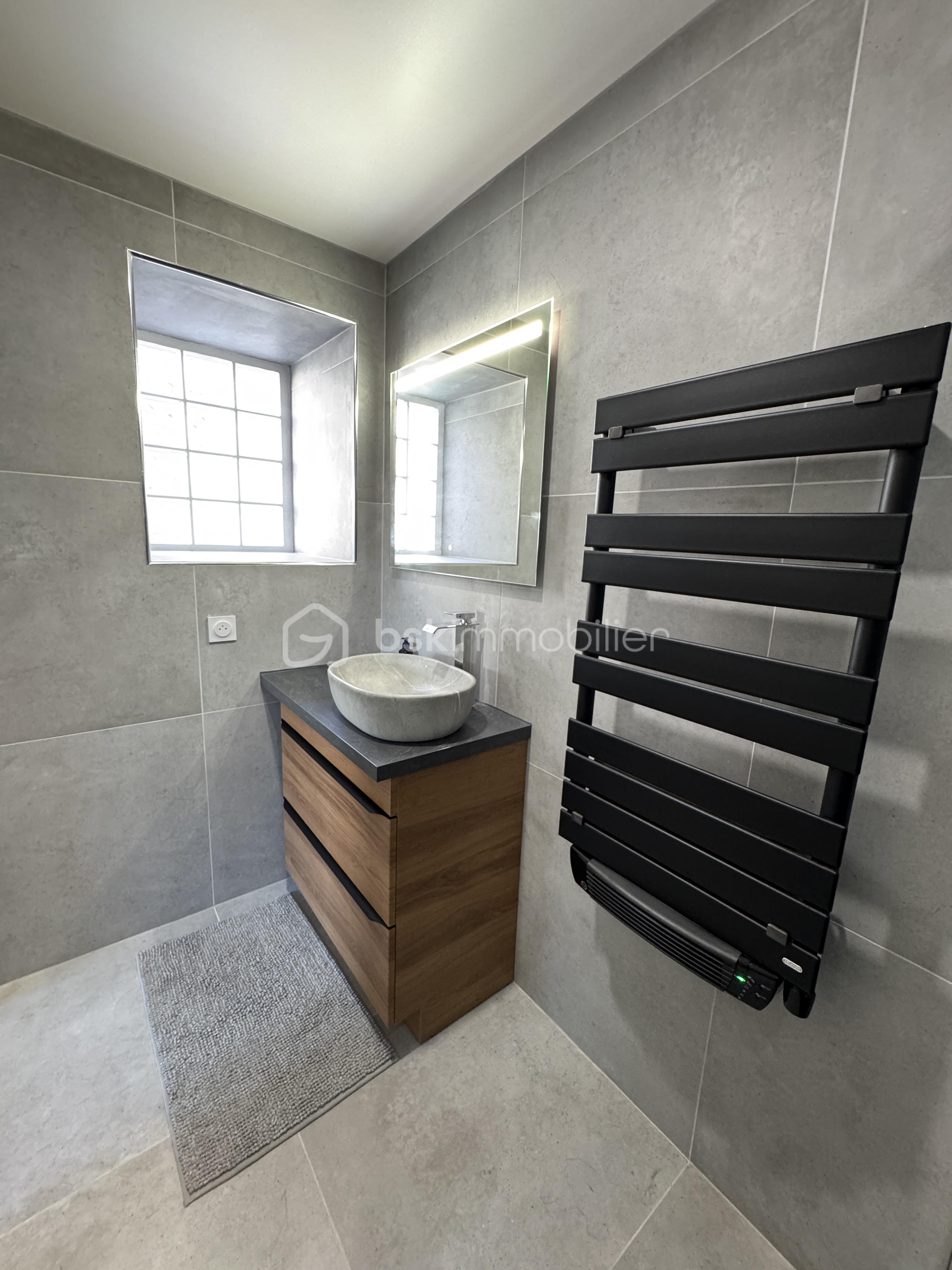 Maison de 98 m² - salle d'eau bis.JPG
