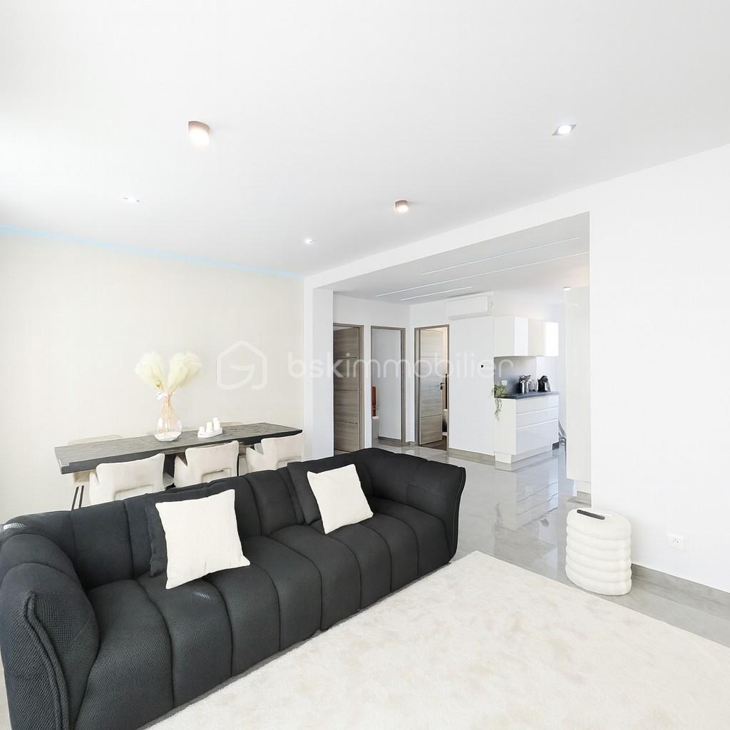 Appartement de 64,14 m² - sejour 3.jpg