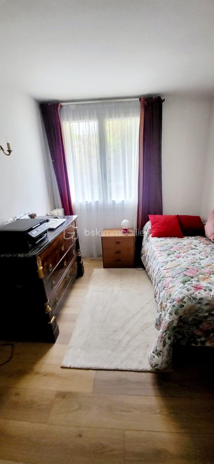 Appartement de 54 m² - 481a340e-63cd-4037-aea7-7ae5dbdff84b.JPG