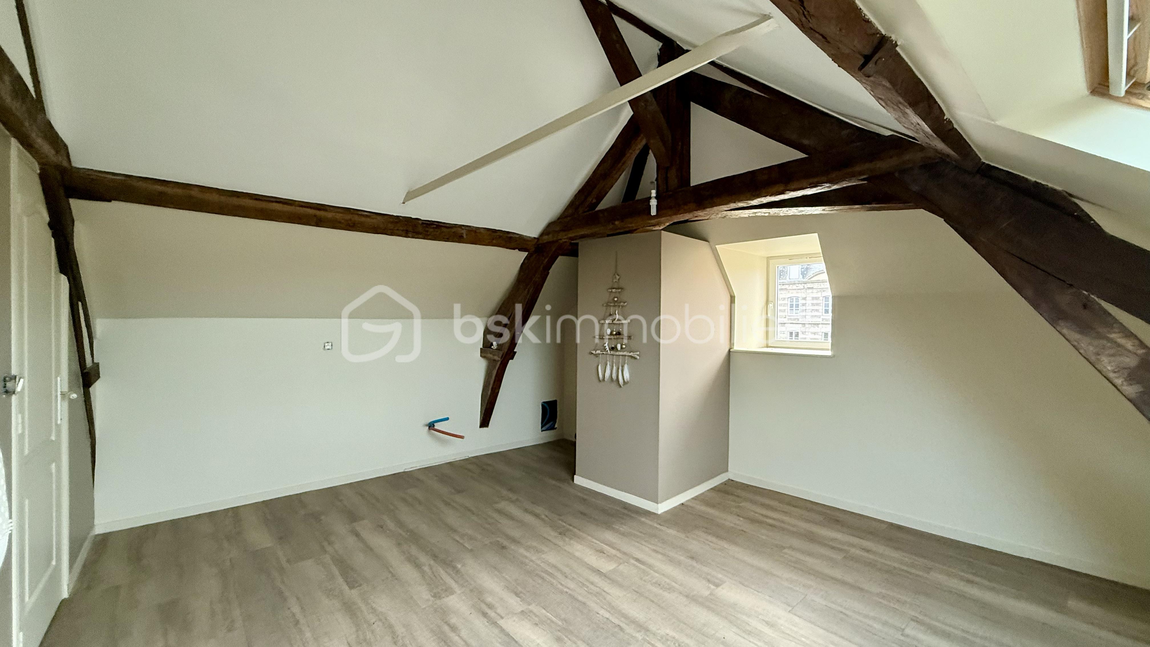 Immeuble de 300 m² - tempImagec2dth7.png