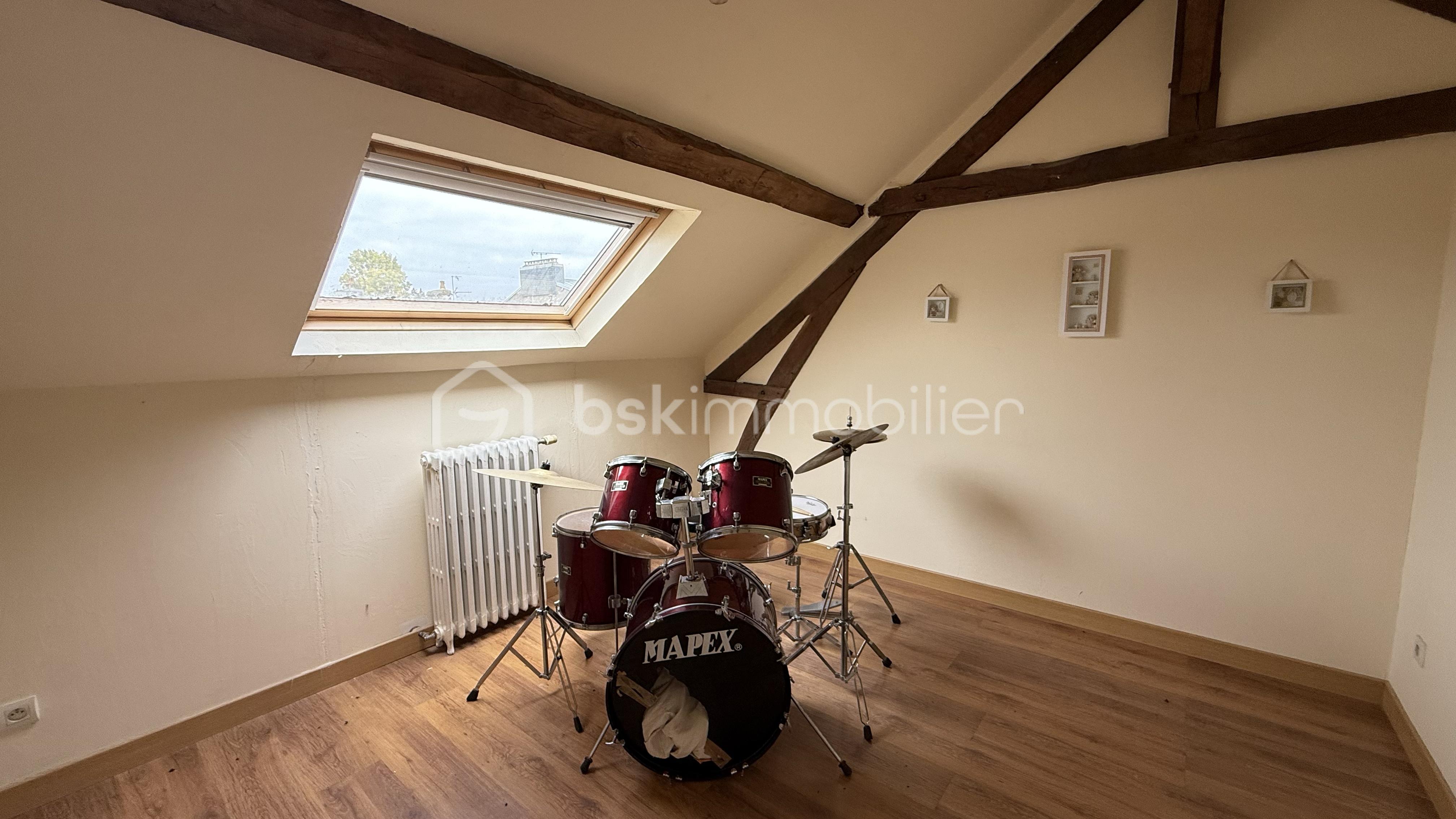 Immeuble de 300 m² - tempImagecO0CMs.png