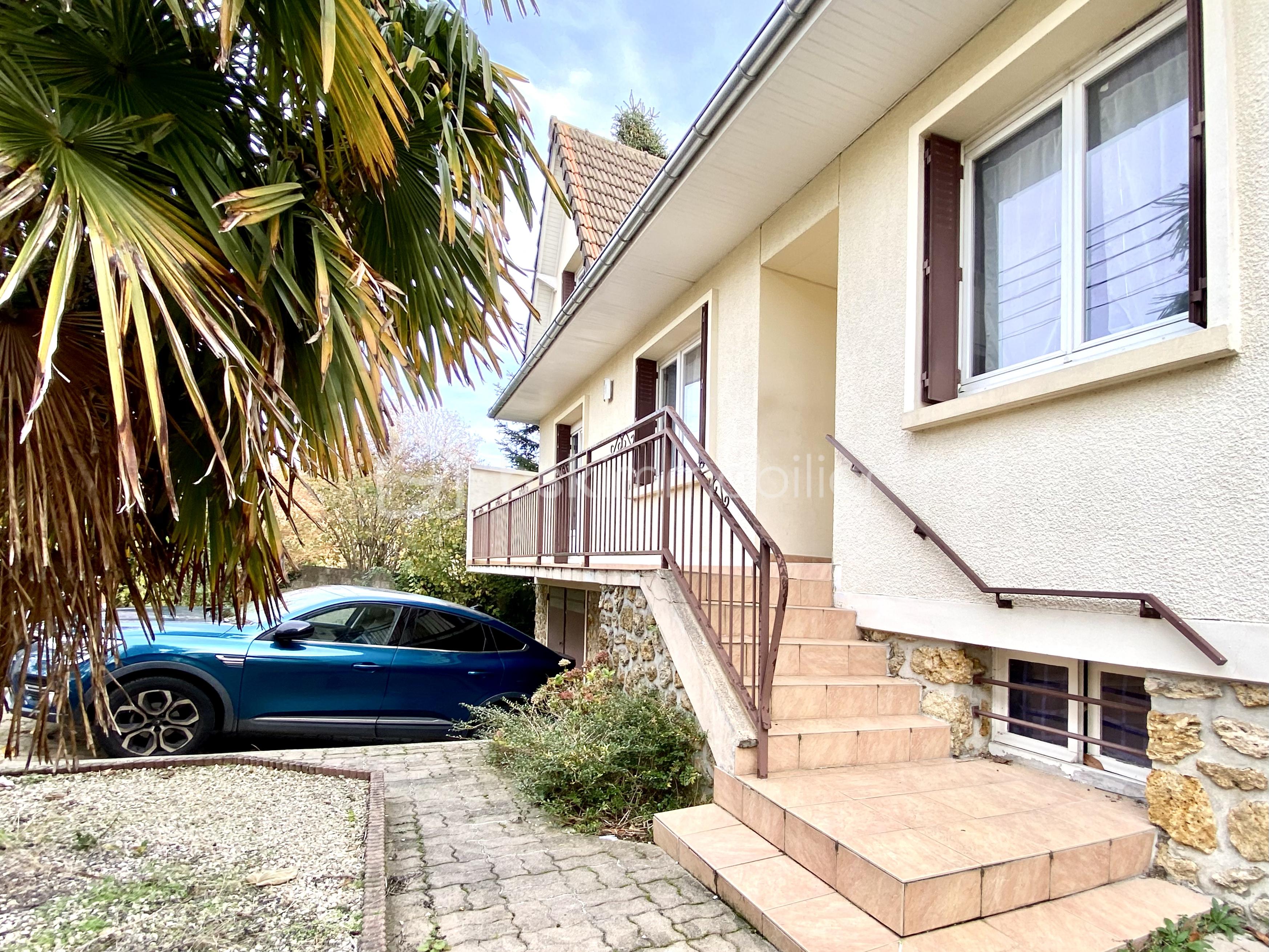 Maison de 160 m² - tempImageUgsaMK.png