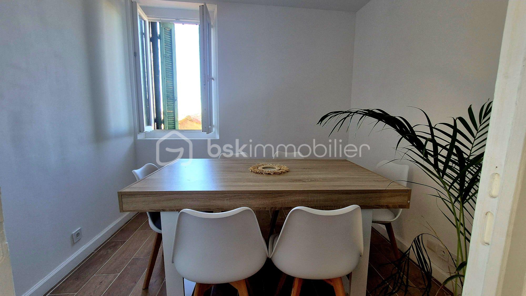 Appartement de 78 m² - 4faf1b9b-9bd0-4db8-9008-25d463c28009.jpg