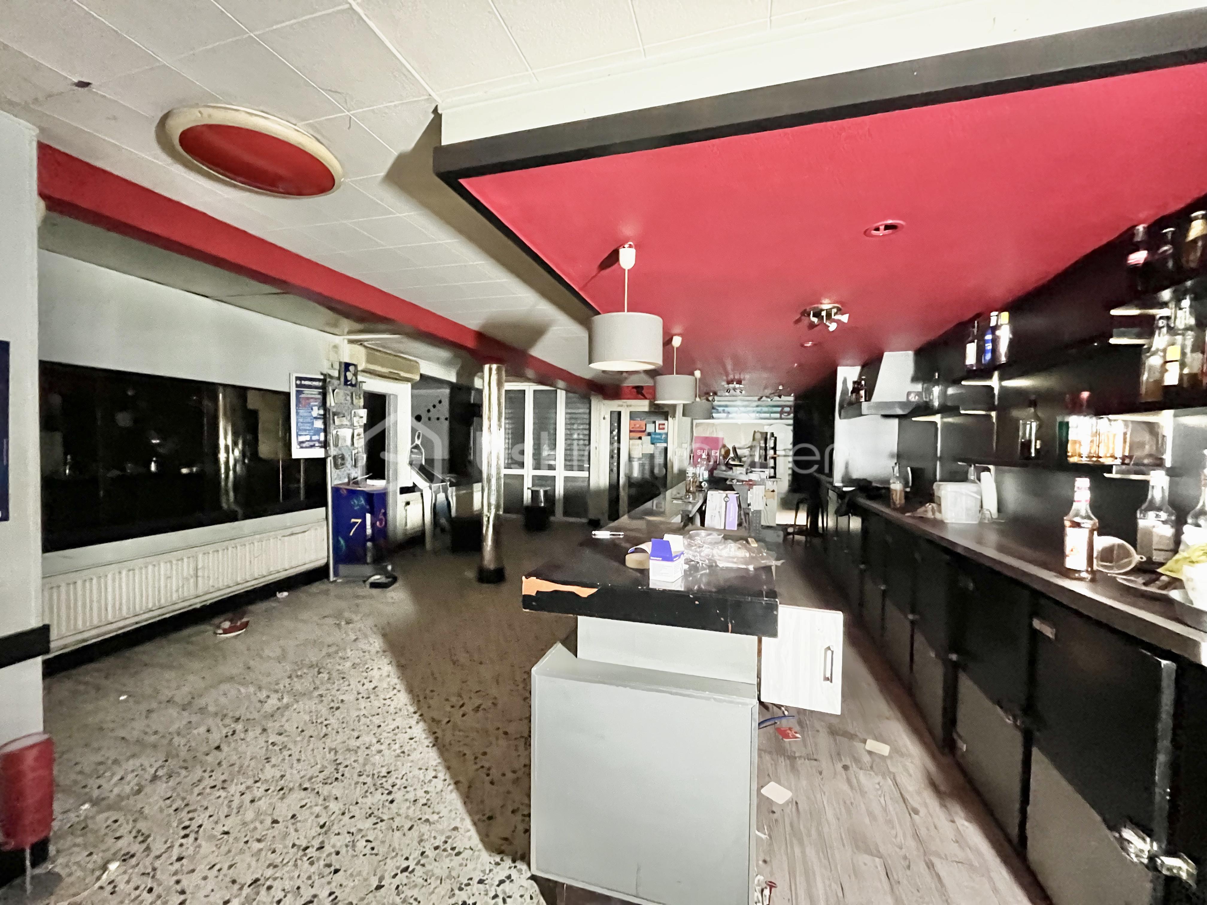 Immeuble mixte de 242 m² - tempImageEGGVrm.png