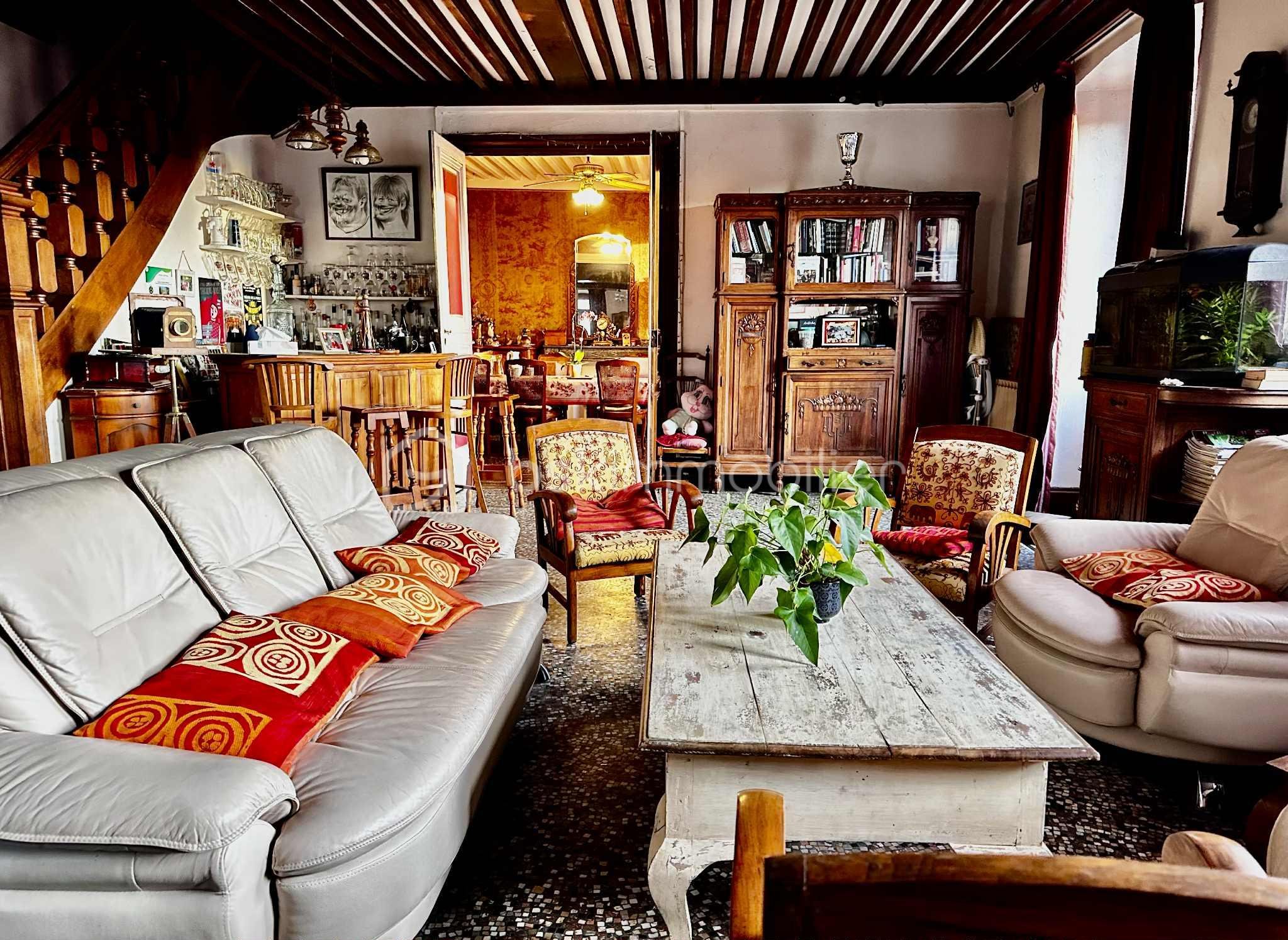 Maison ancienne de 290 m² - a37f6514-1da6-484d-9c59-755fdfcd981f.jpeg