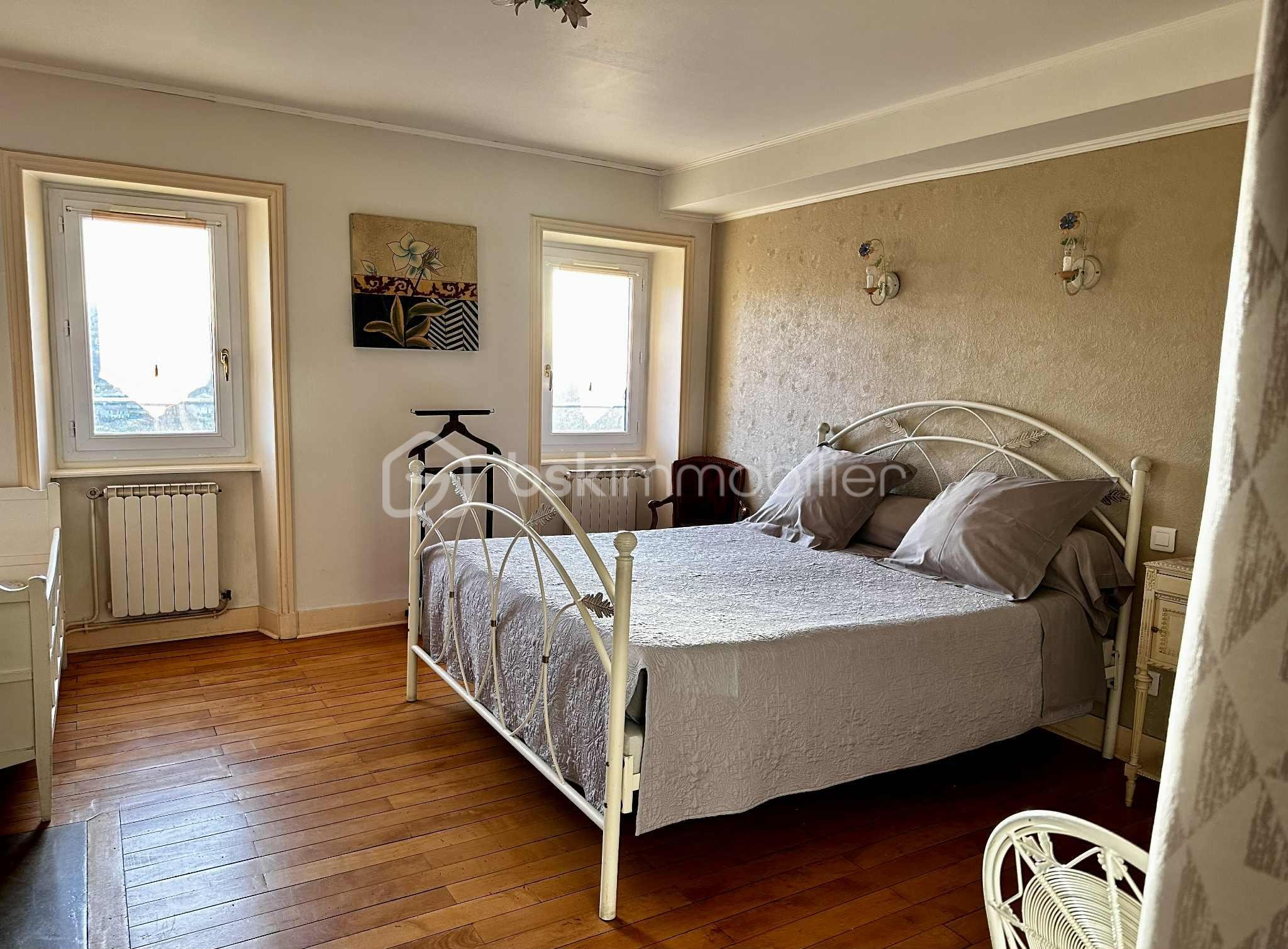 Maison ancienne de 290 m² - f4e7ae11-ddb1-4d1a-82ae-6a7cfe9a06fb.jpeg