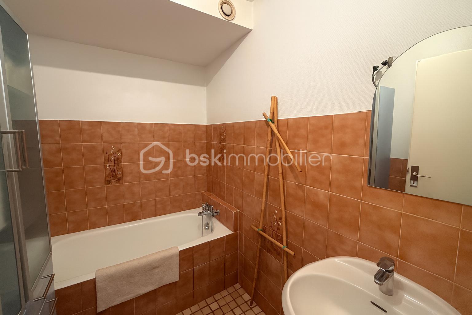 Appartement de 46 m² - 9E005569-18D5-4A3D-8F6D-194A9877C4B5 2.PNG