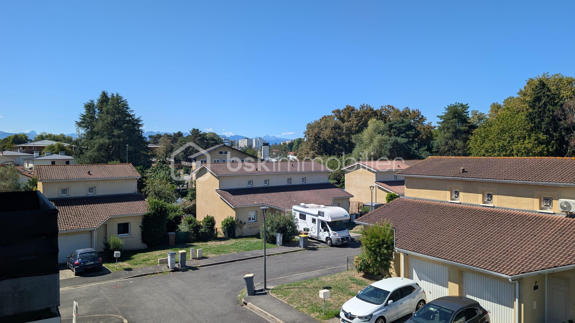 apt vue Pyrenees appartement pau vente immo pau résidence securisée.jpeg