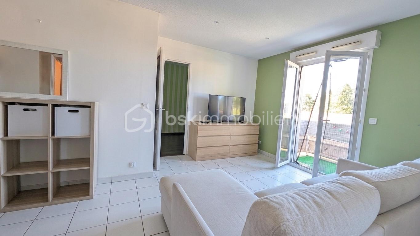 Salon appartement pau vente immo pau résidence securisée.jpg