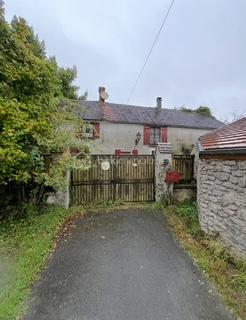 Maison en pierre de 78 m² - ev exterieur aubled.jpg