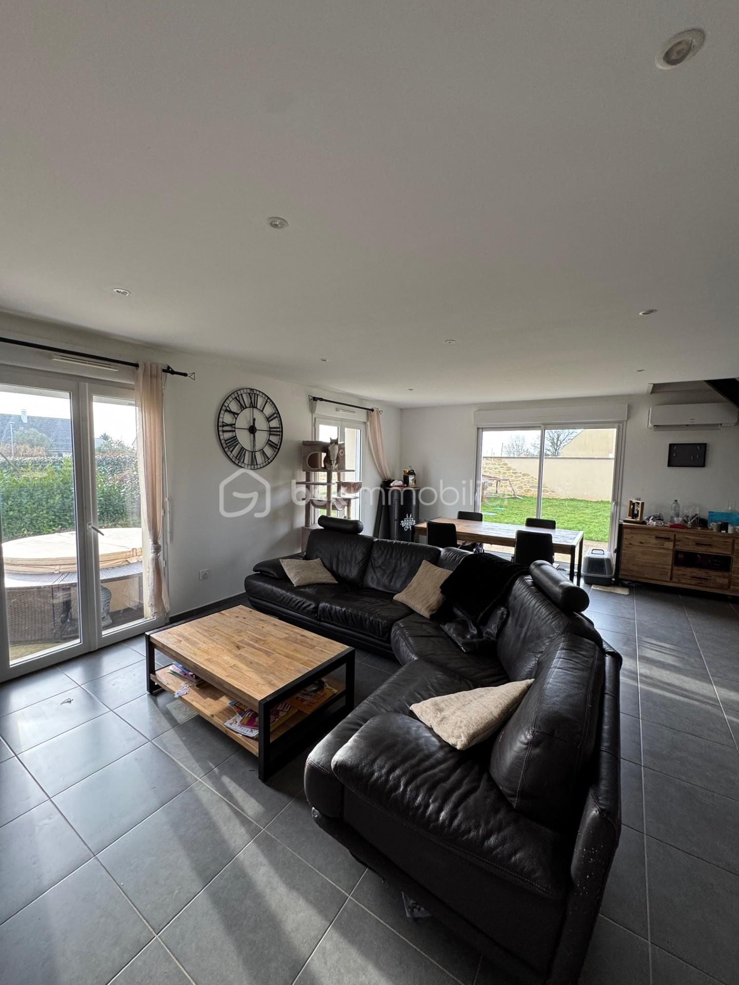 Maison de 150 m² - 8bdf51b7-188e-4495-9c2c-ba9ee93a5685.jpg