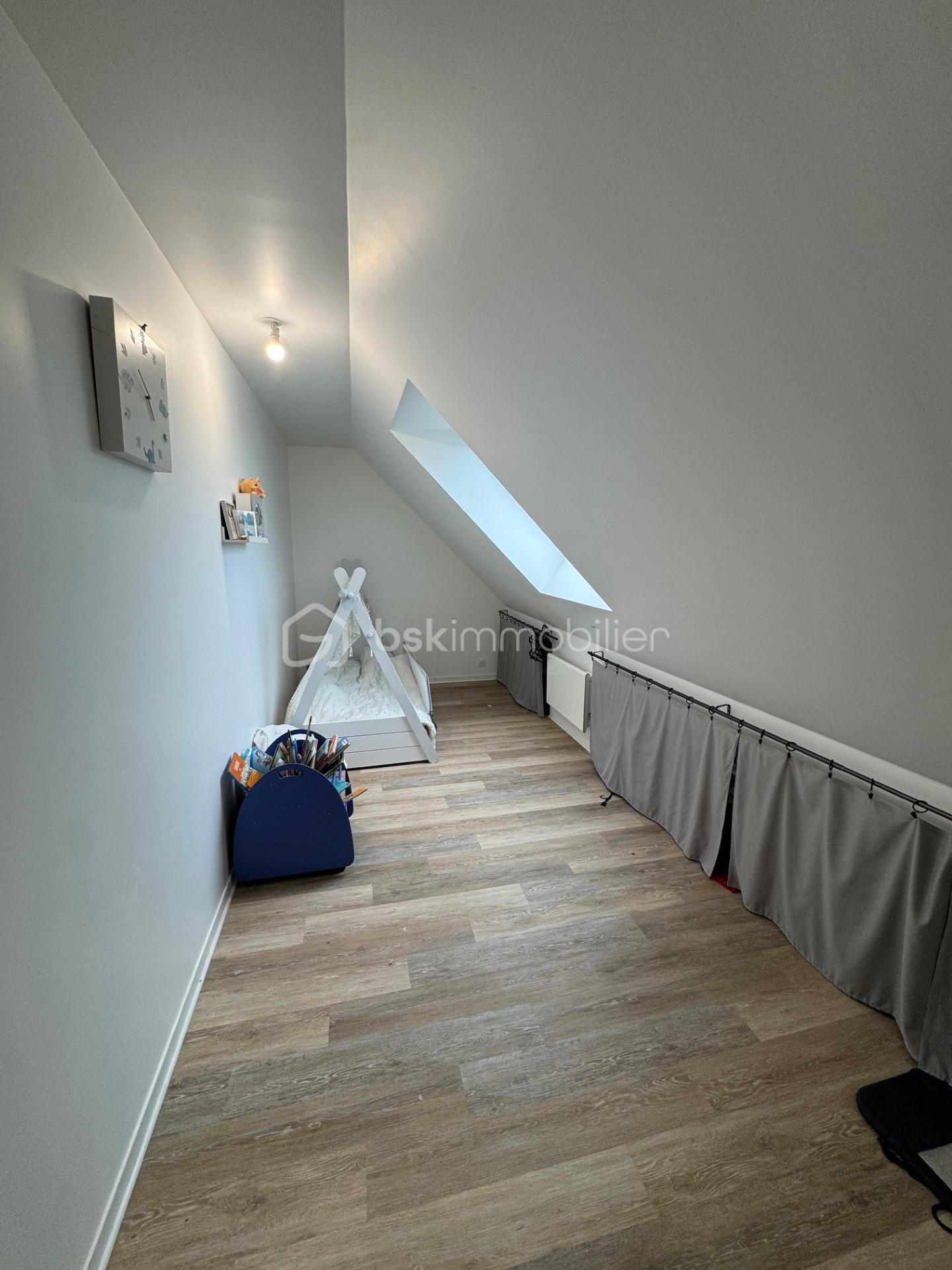 Maison de 150 m² - b65a1ccc-4cbf-42ed-ad20-d71b5fdb4838.jpg