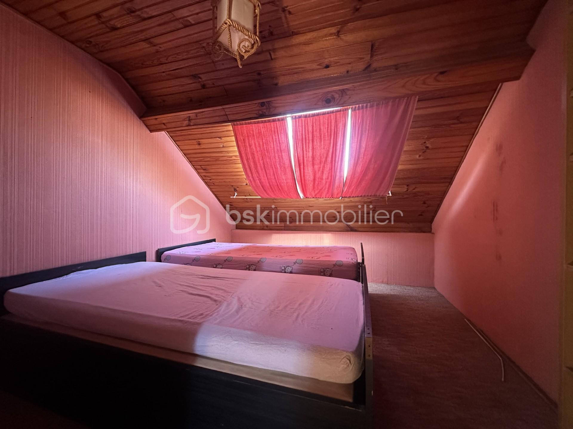 Maison de 90 m² - CHAMBRE 3.jpg