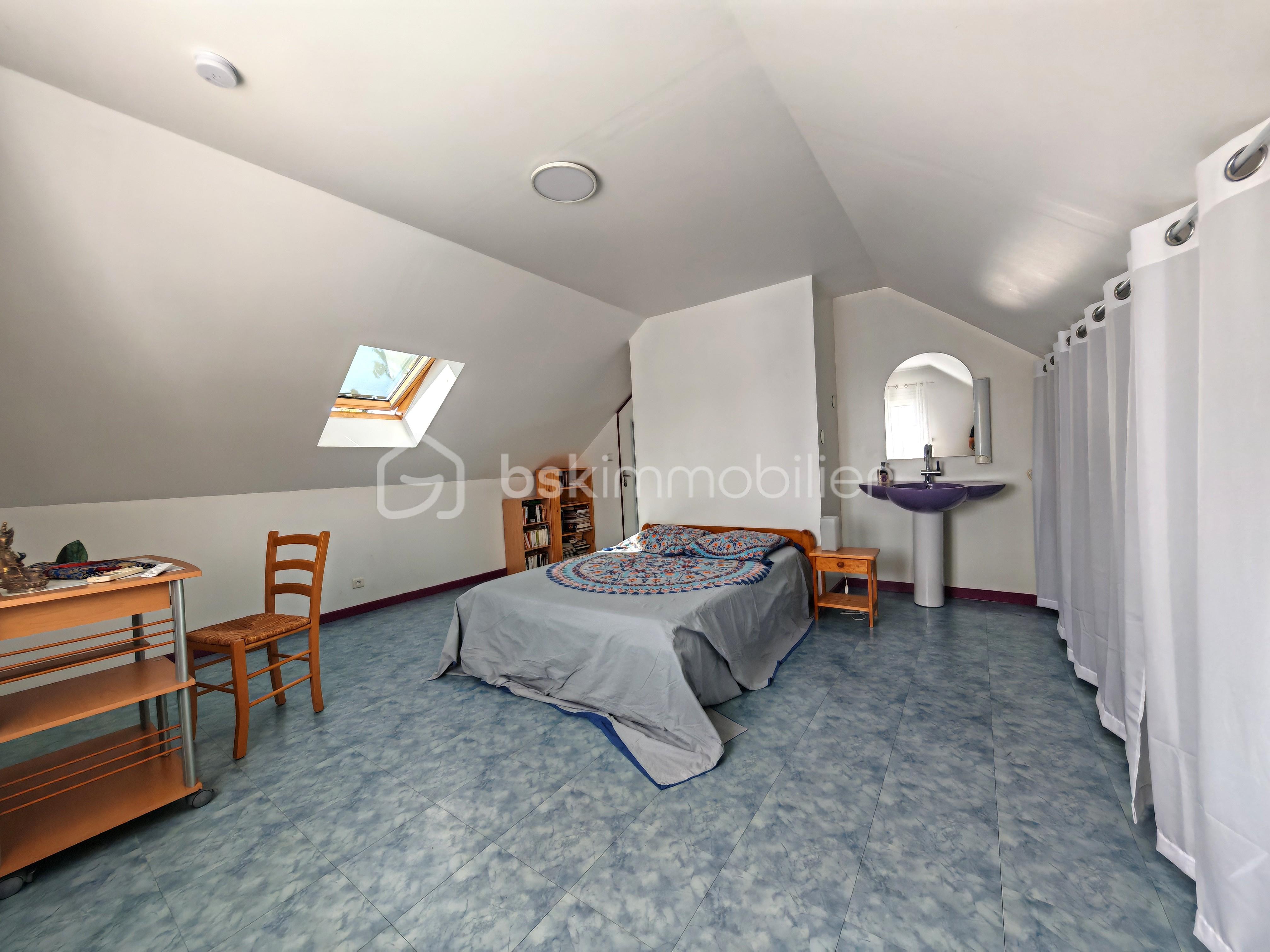 Maison de 166 m² - Ch 2 haut améliorée.jpg