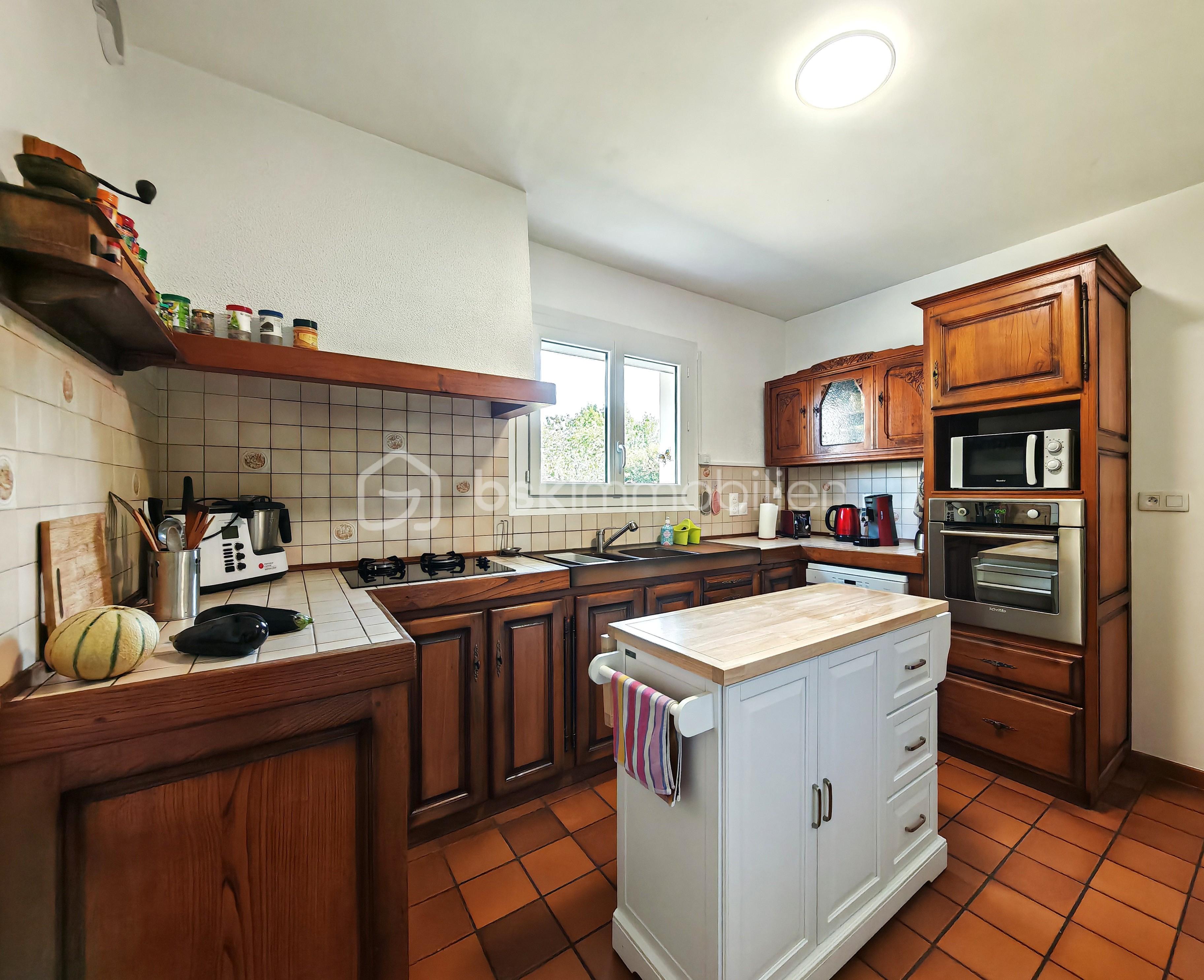 Maison de 166 m² - Select Cuisine améliorée 2.jpg