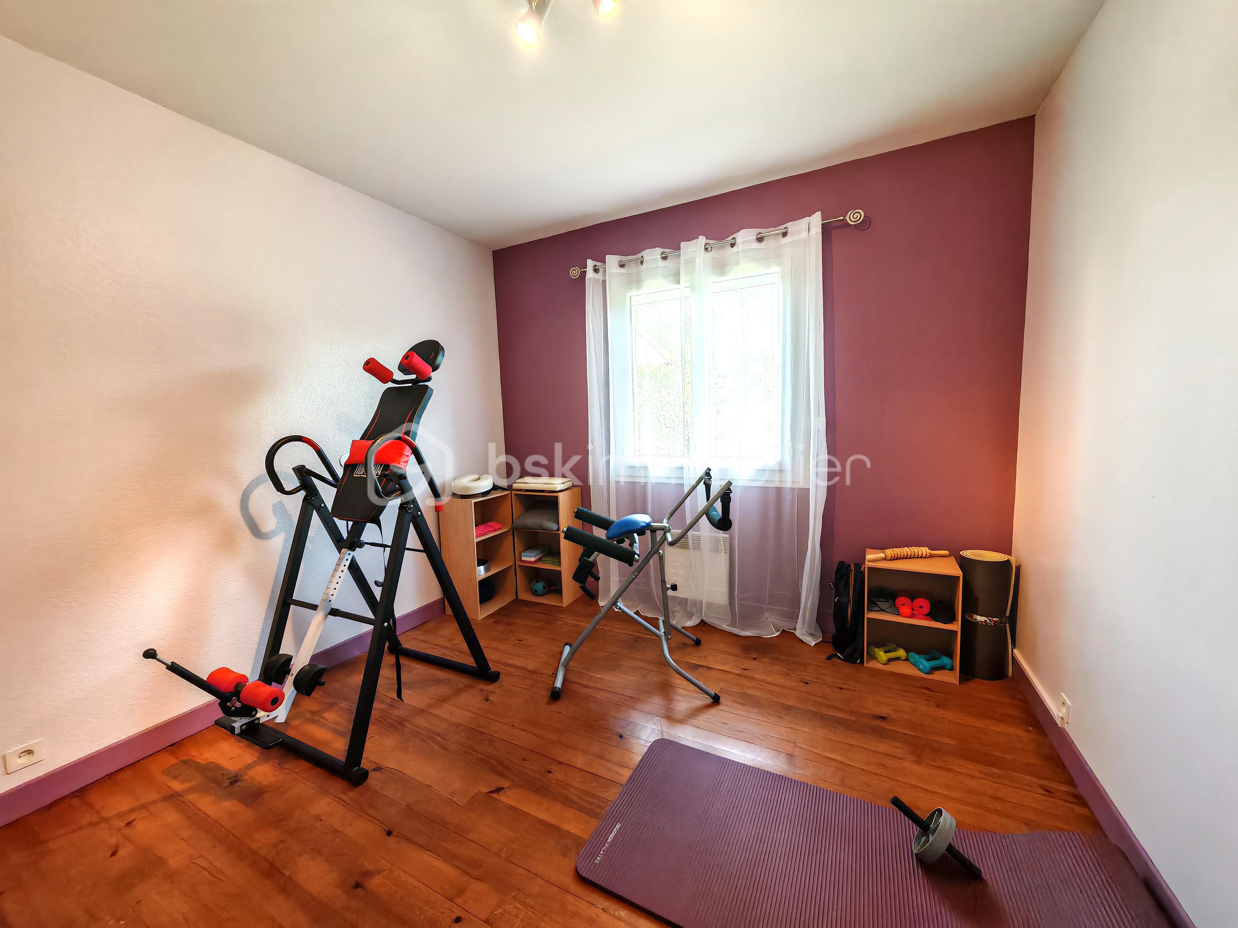 Maison de 166 m² - Salle sport améliorée.jpg