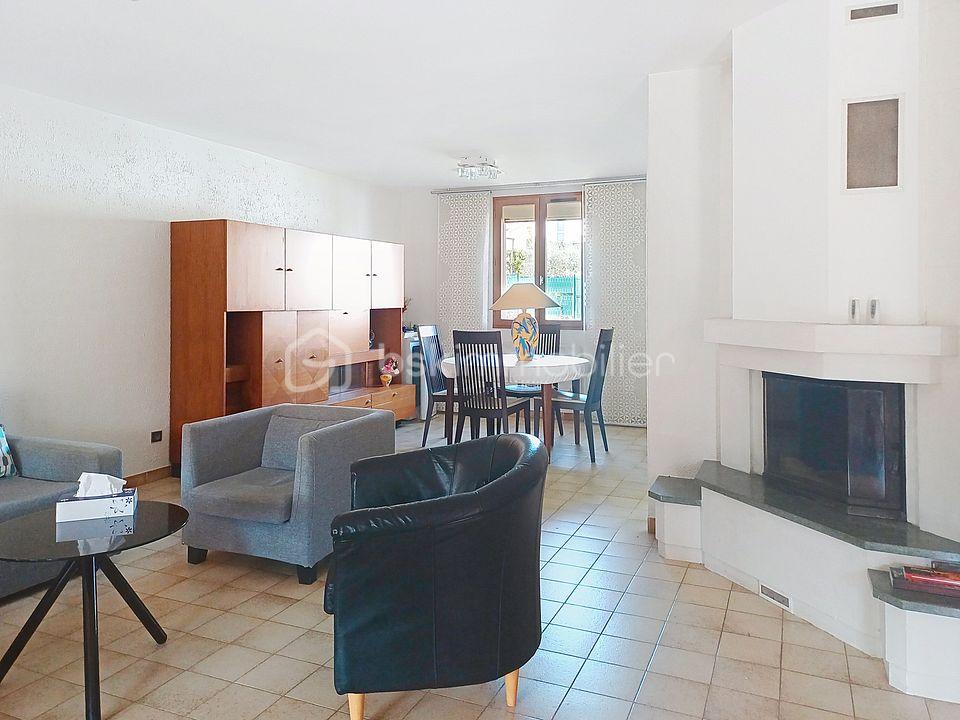 ee591cf4-1c8f-49da-994c-259f10c7a220.jfif