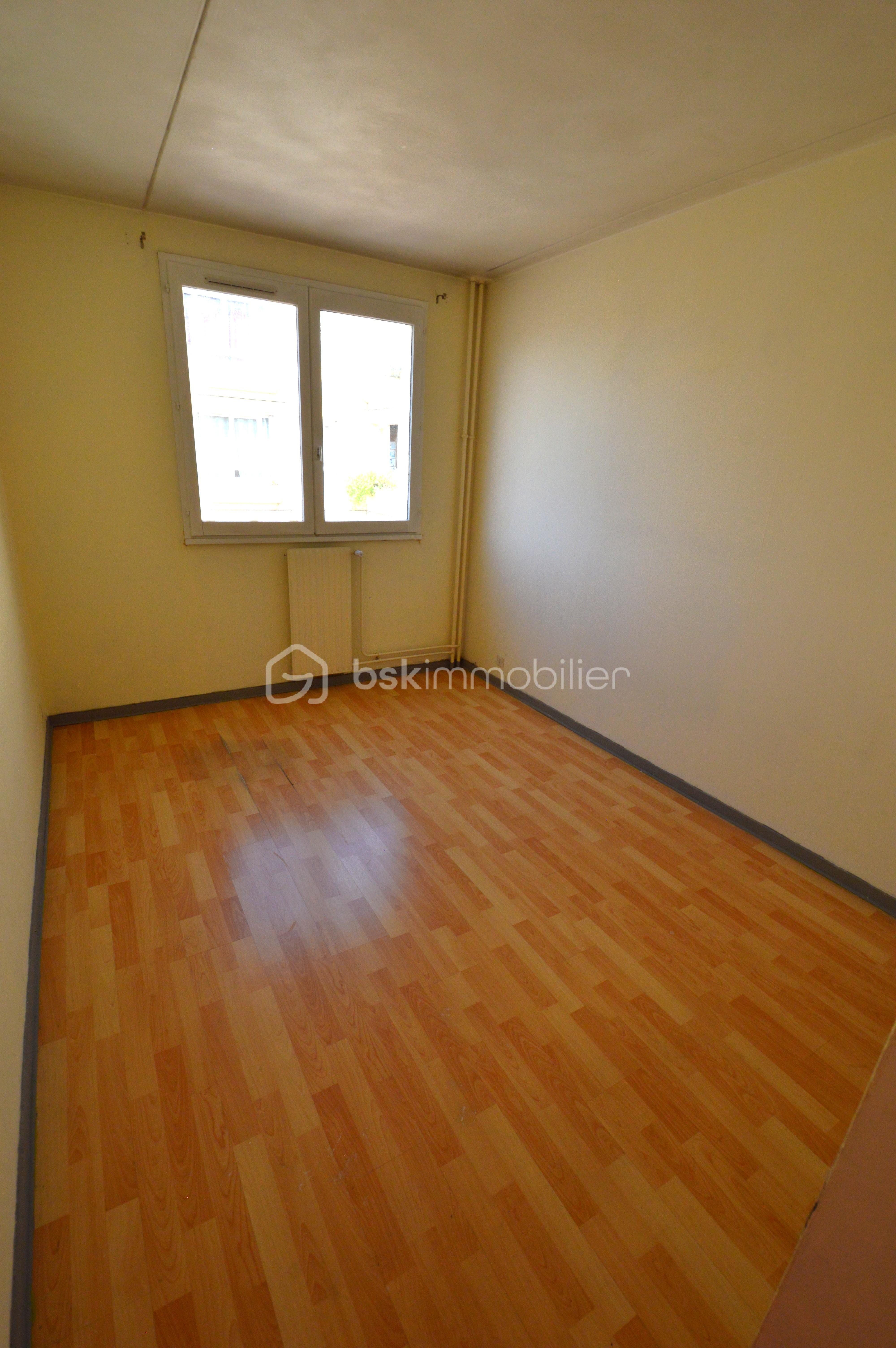 Appartement de 72 m² - cha11.JPG