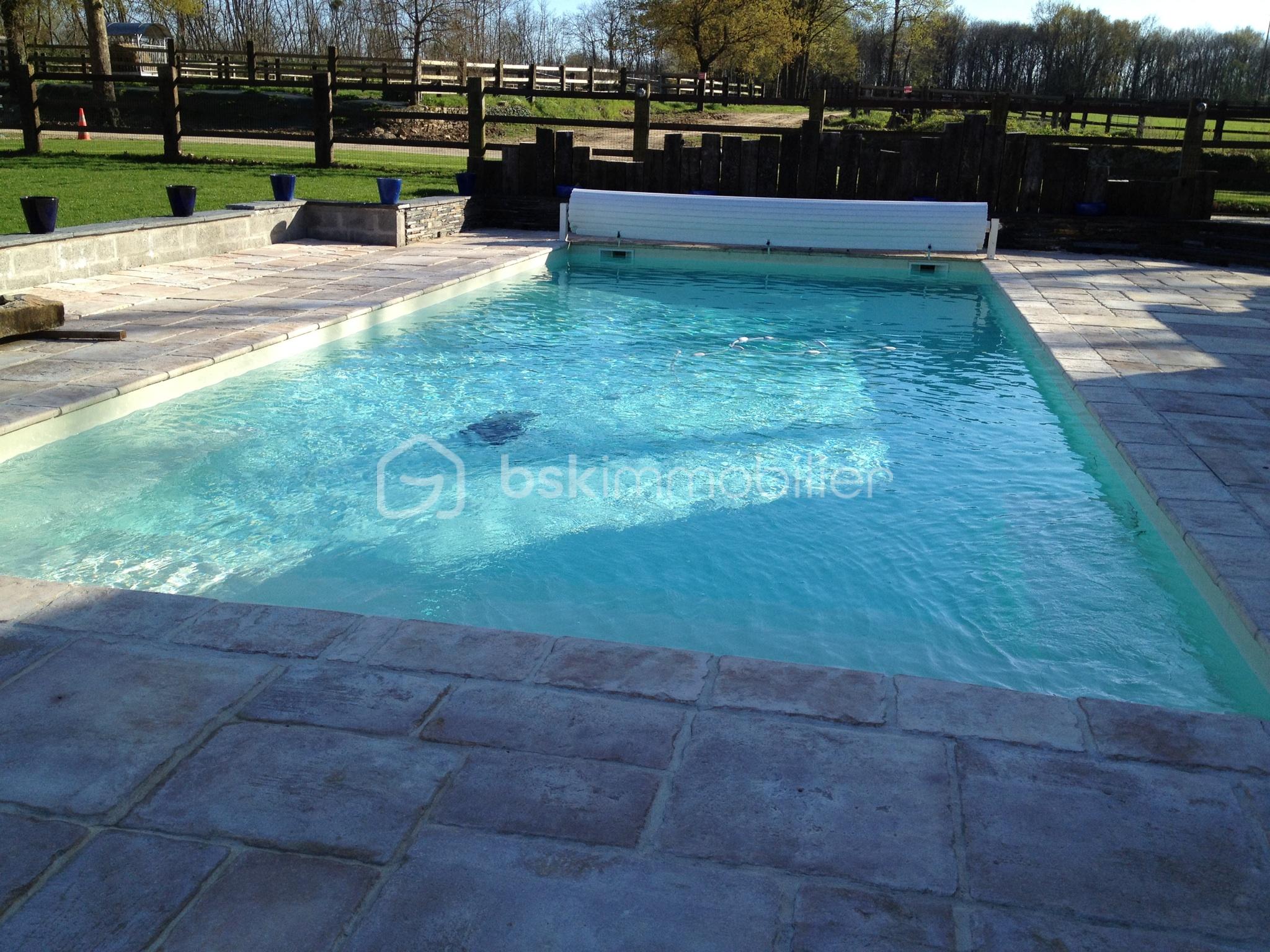 PISCINE.JPG