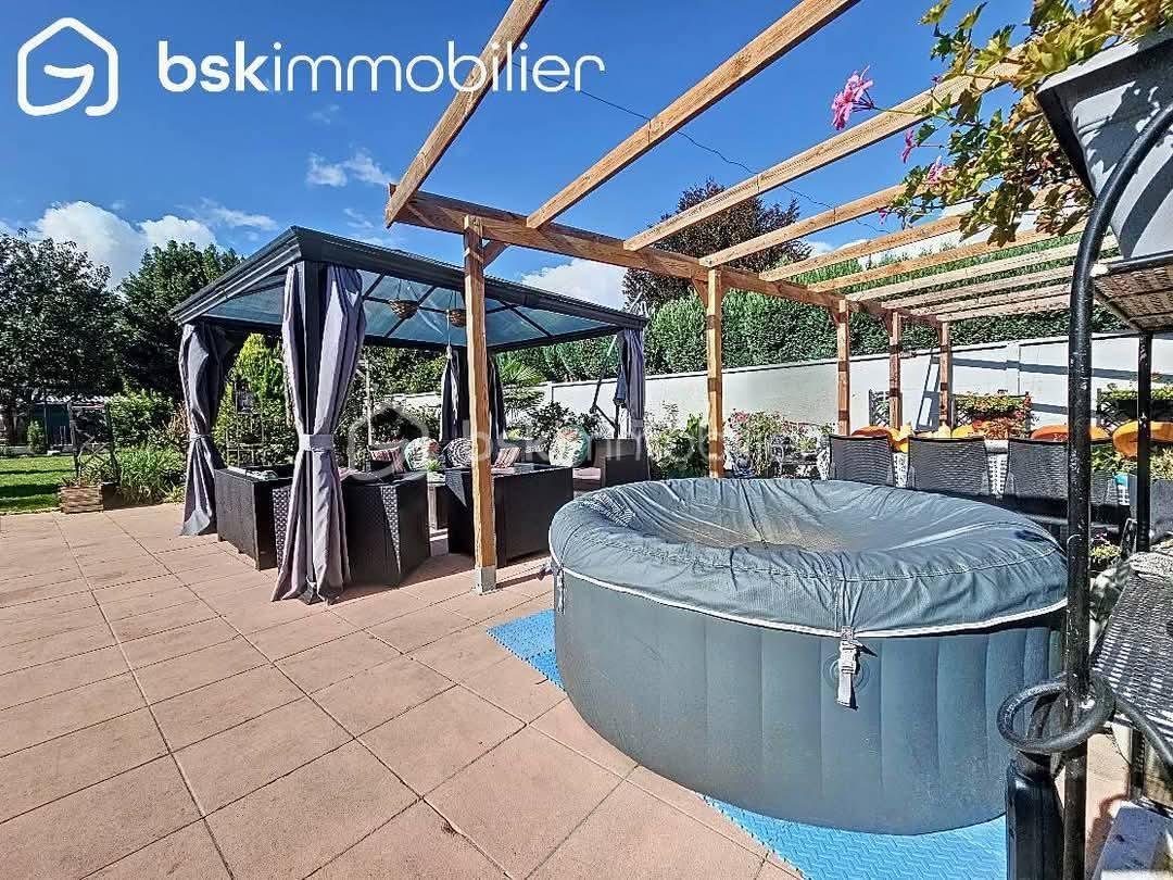 Maison de ville de 215 m² - FB_IMG_1758991953825.jpg