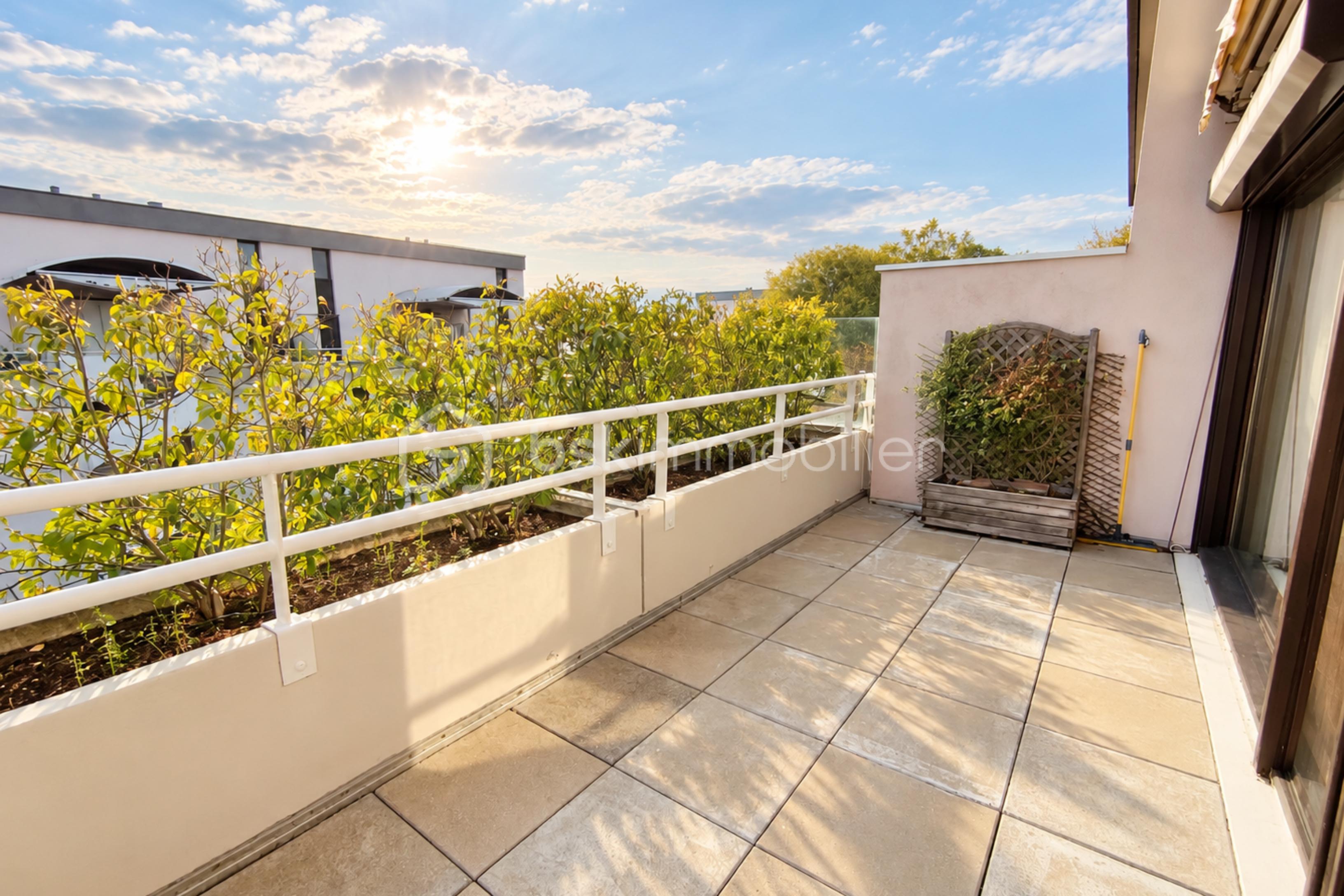 Appartement 3 pièces 64 m² · à Voisins-le-Bretonneux · 64 m² · 275 000 €