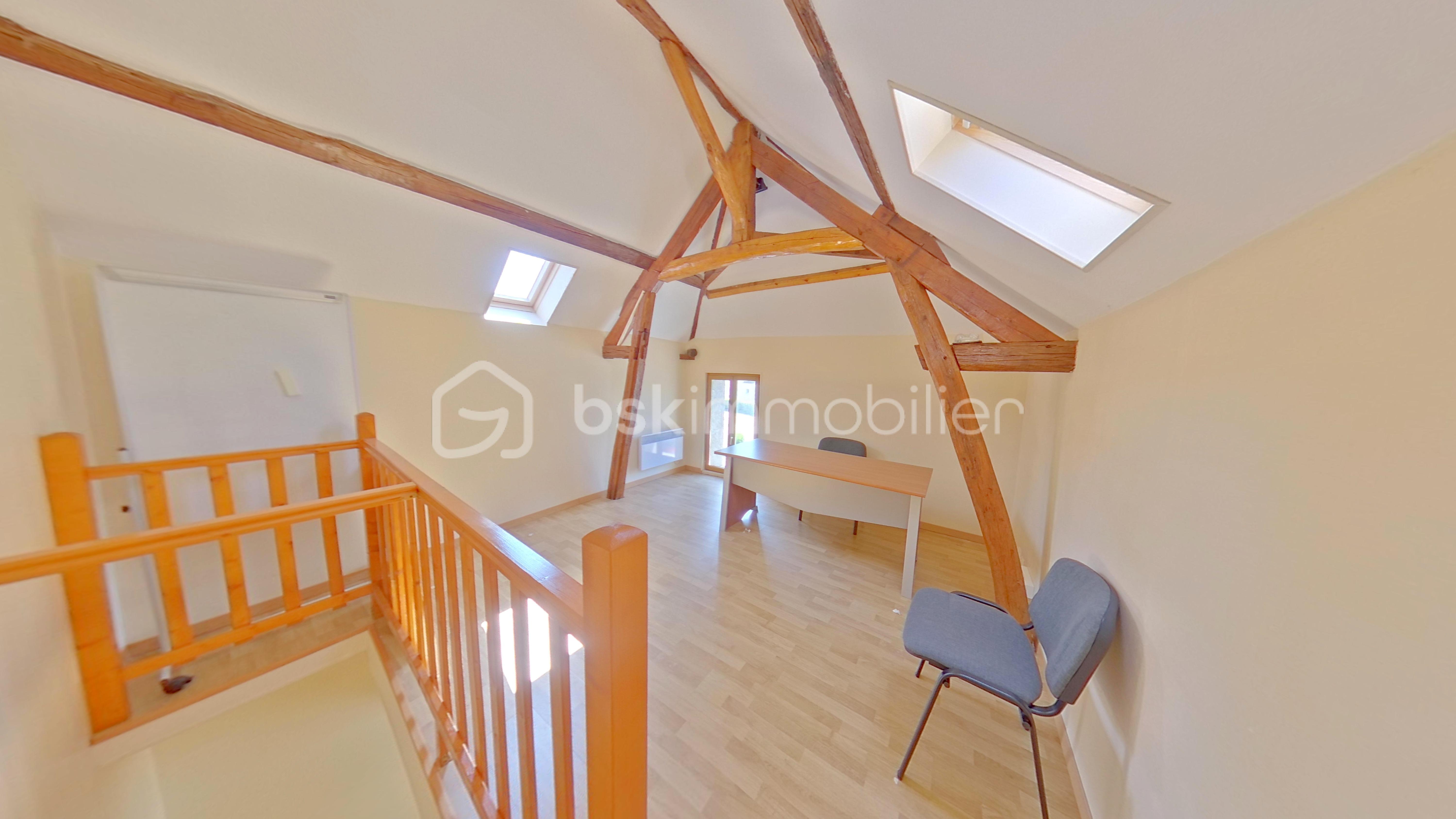 Immeuble mixte de 220 m² - screenshot_1352_1753427211.jpg