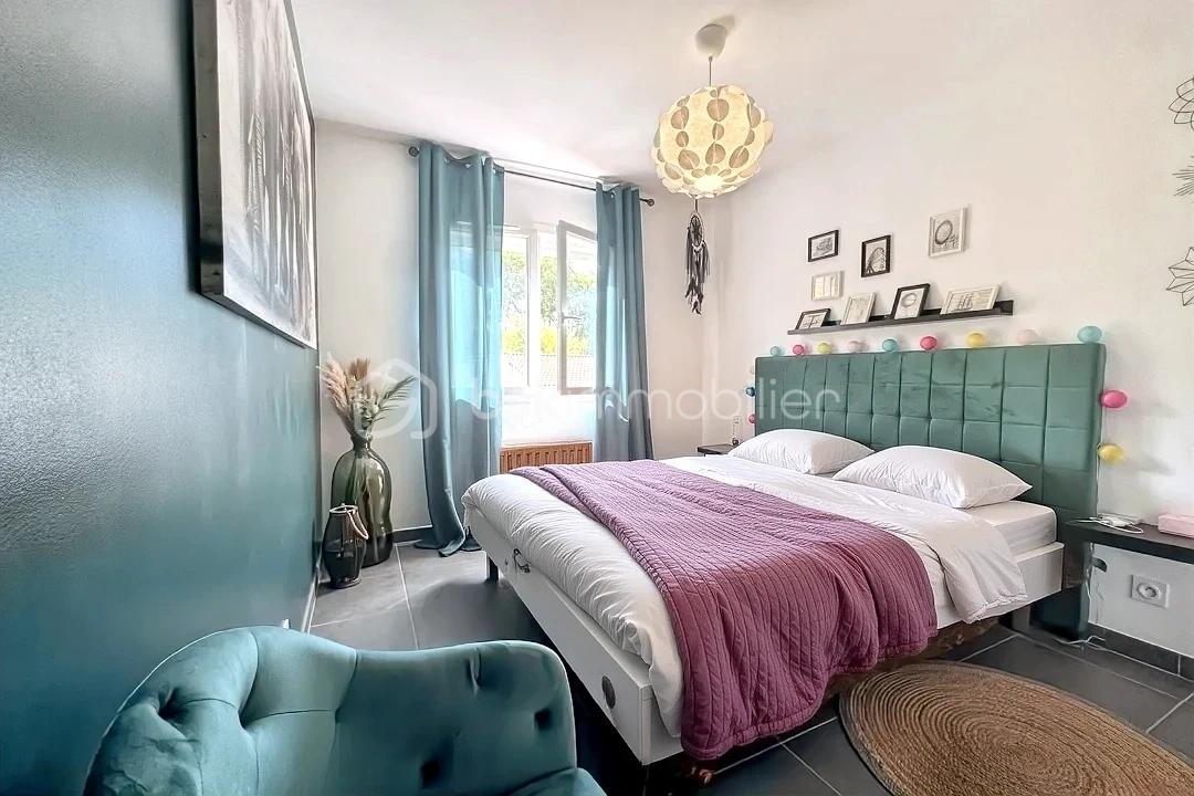 Villa de 90 m² - hoqi-ae34cb5ba4e44b4aa5c07ded53e86626.JPG