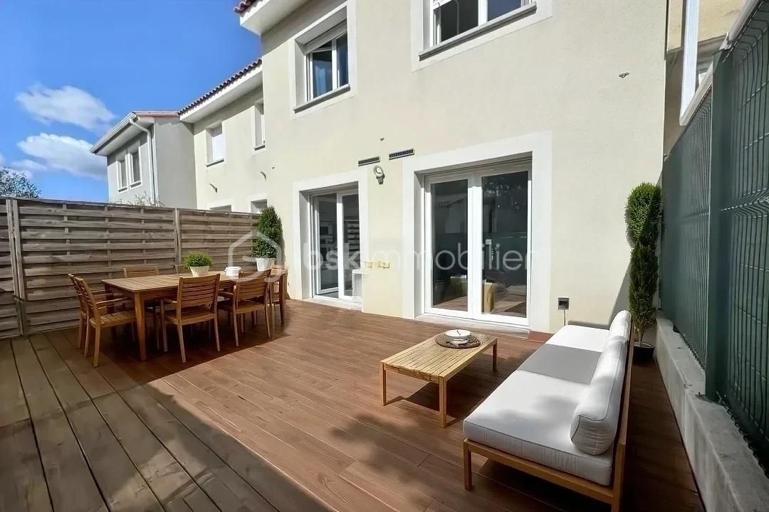 Villa de 90 m² - hoqi-b38d396bfd164efaac67ea77416dcf81.JPG