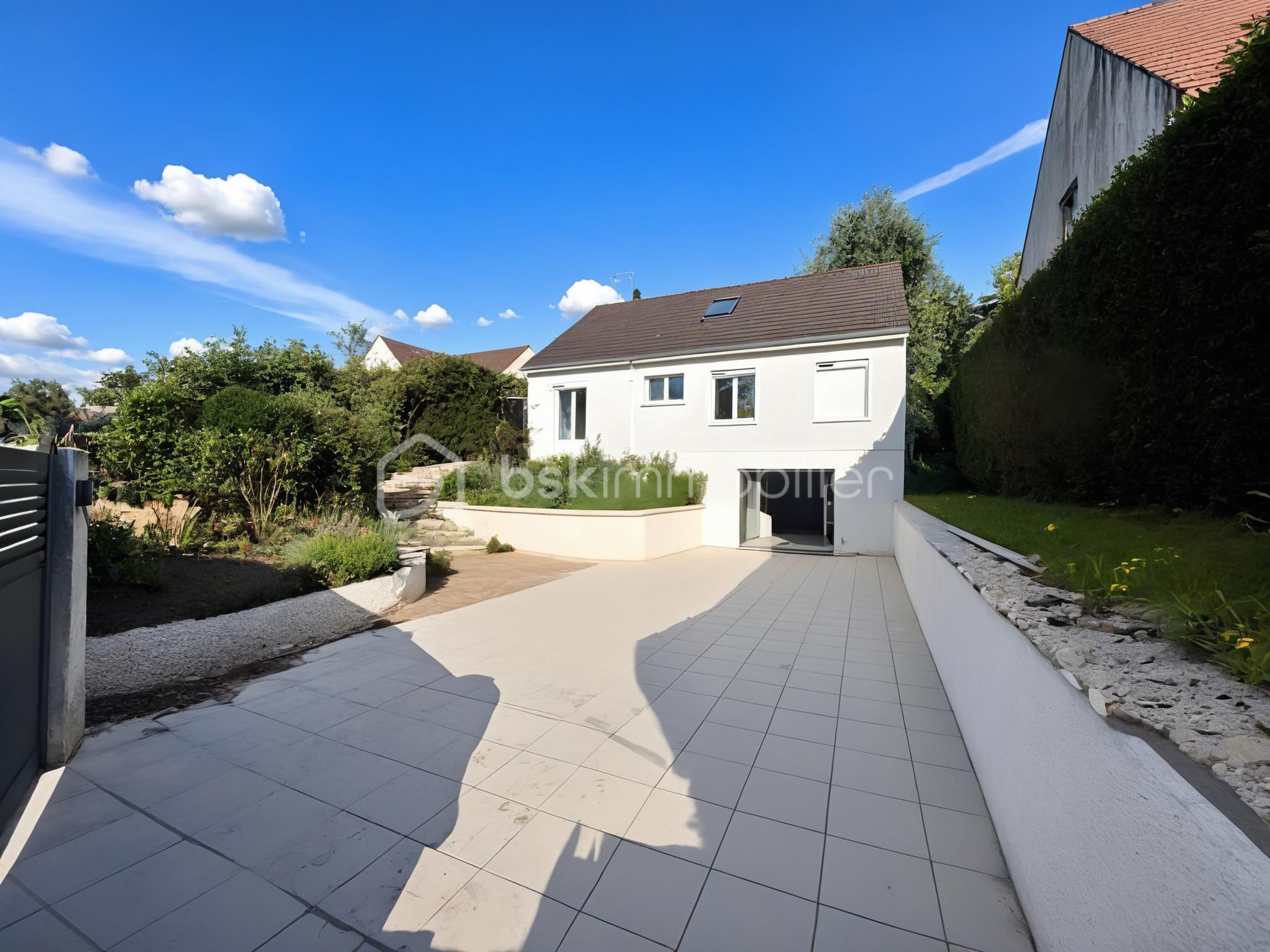 Maison de 108 m² - 5d23edee7a76676-1.jpg