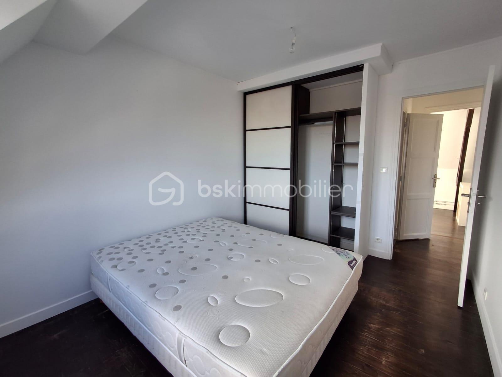 Appartement de 65,78 m² - CHAMBRE PRINCIPALE Paysage vers couloir.jpg